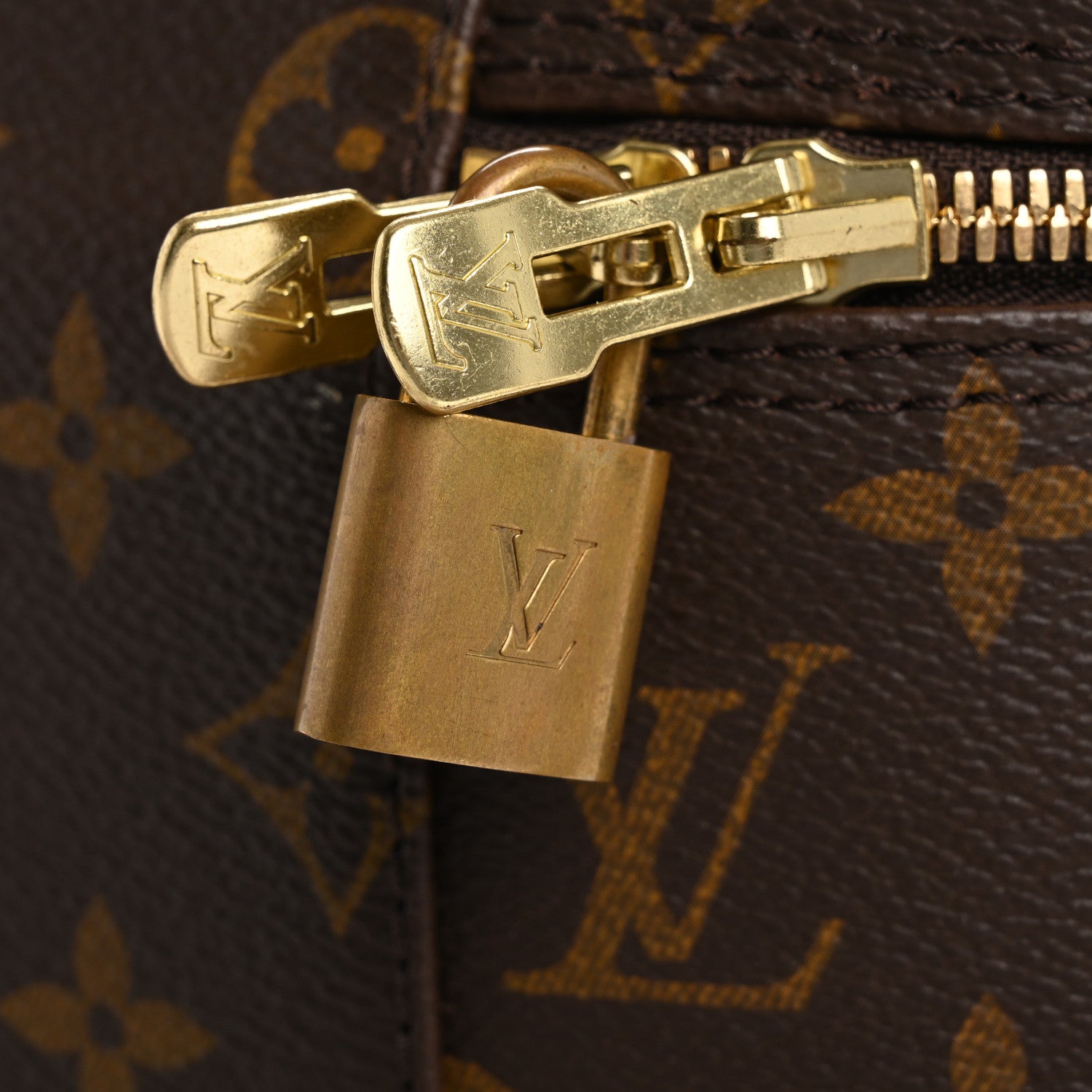 Louis Vuitton Monogram Nice Vanity 8 of 17
