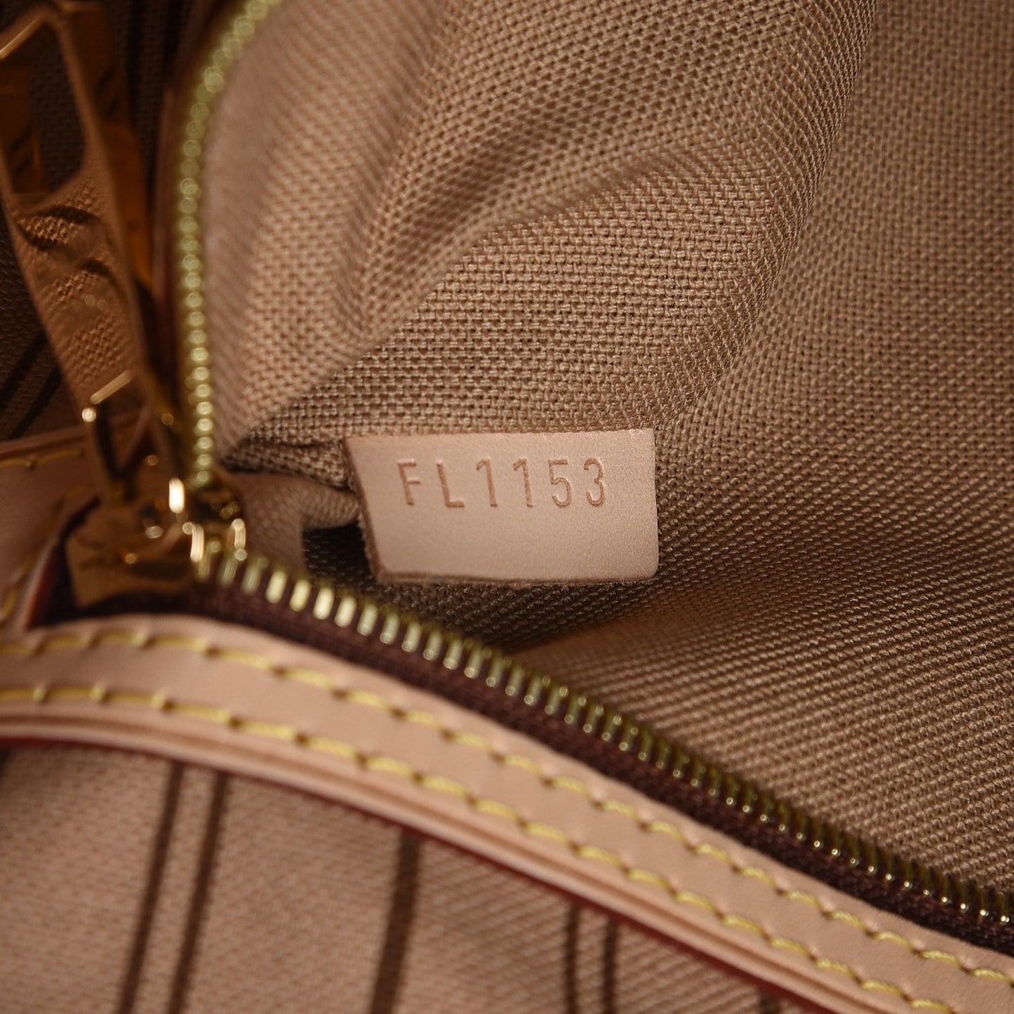 Monogram Delightful MM
