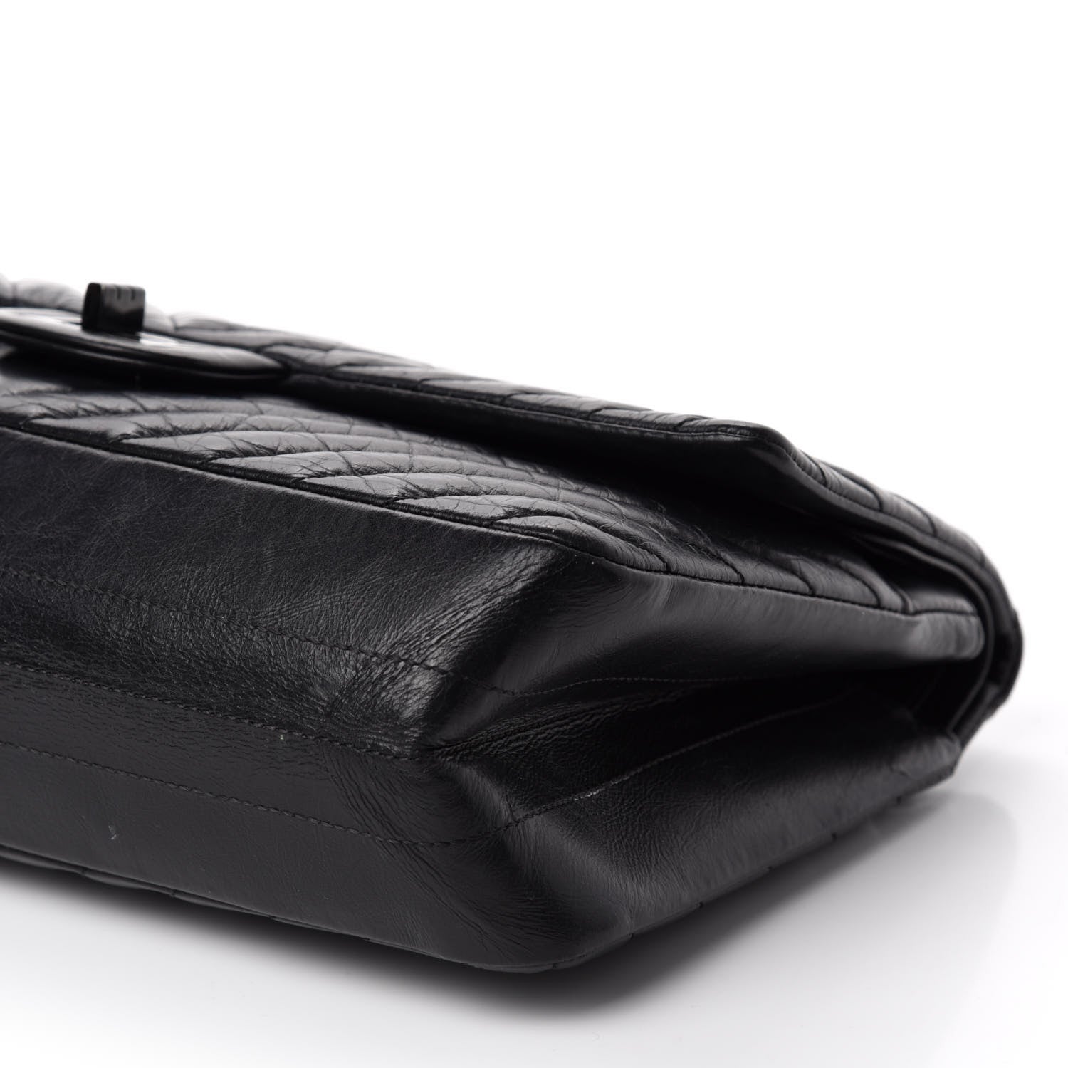 Chanel Aged Calfskin Chevron Quilted 2.55 Reissue 226 So Black 8 of 15