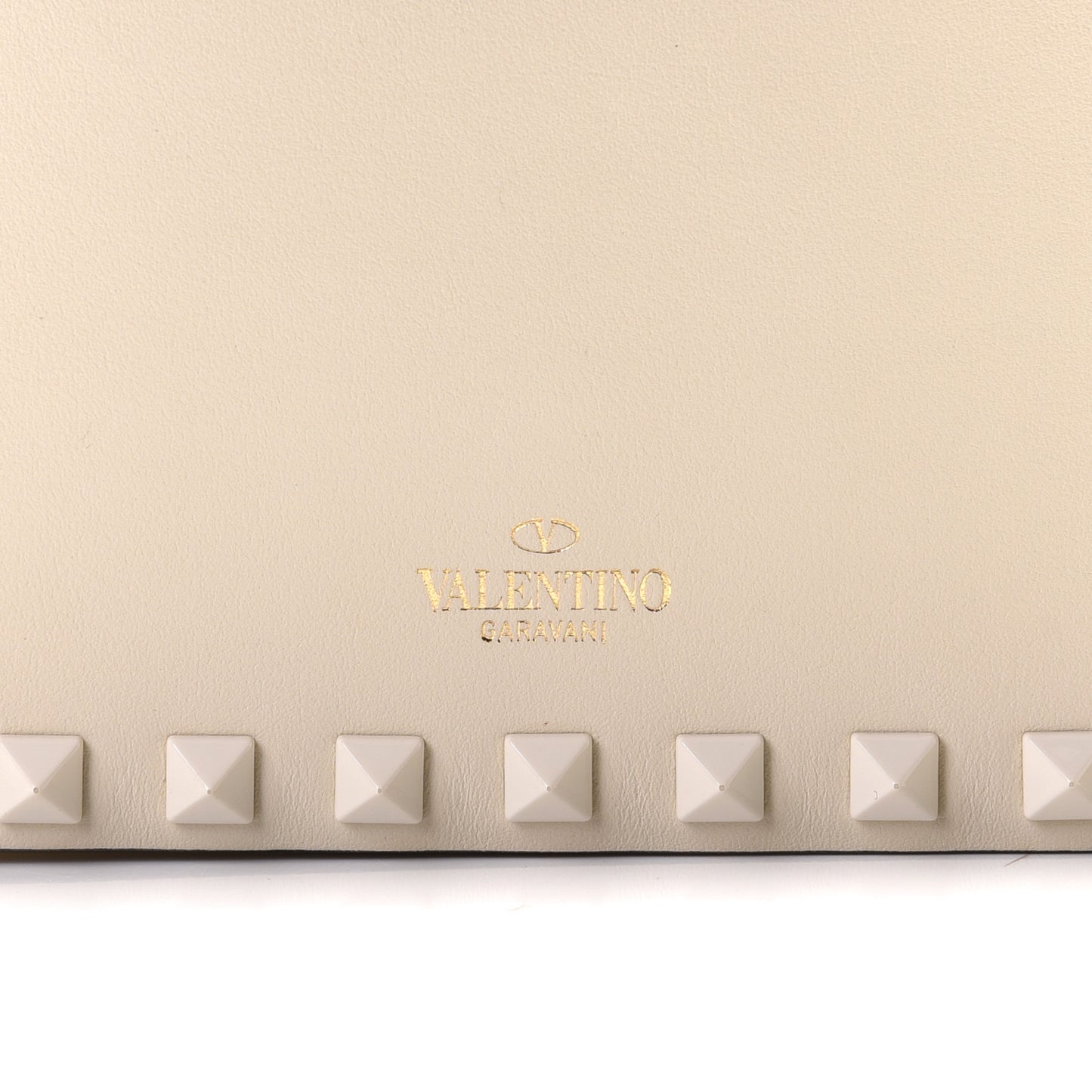 Calfskin Lacquered Monochrome Rockstud Wallet on Chain Ivory