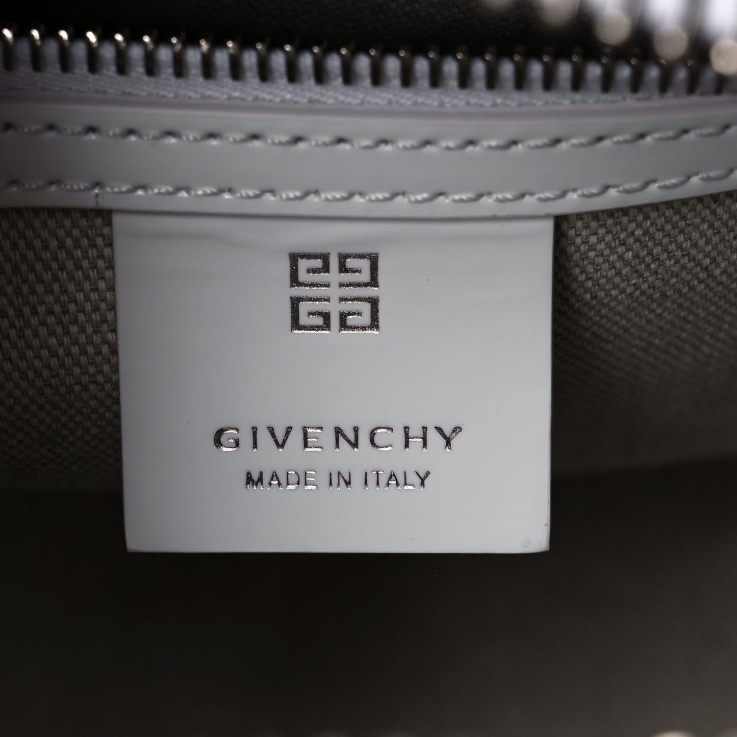 Shiny Lord Calfskin Perforated Mini 4G Antigona White