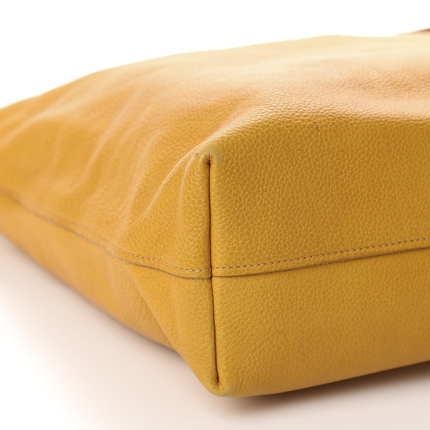 Vitello Daino Tote Mimosa