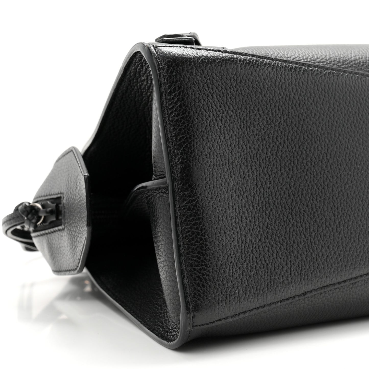 Grained Calfskin Neo Classic Black Hardware S City Black