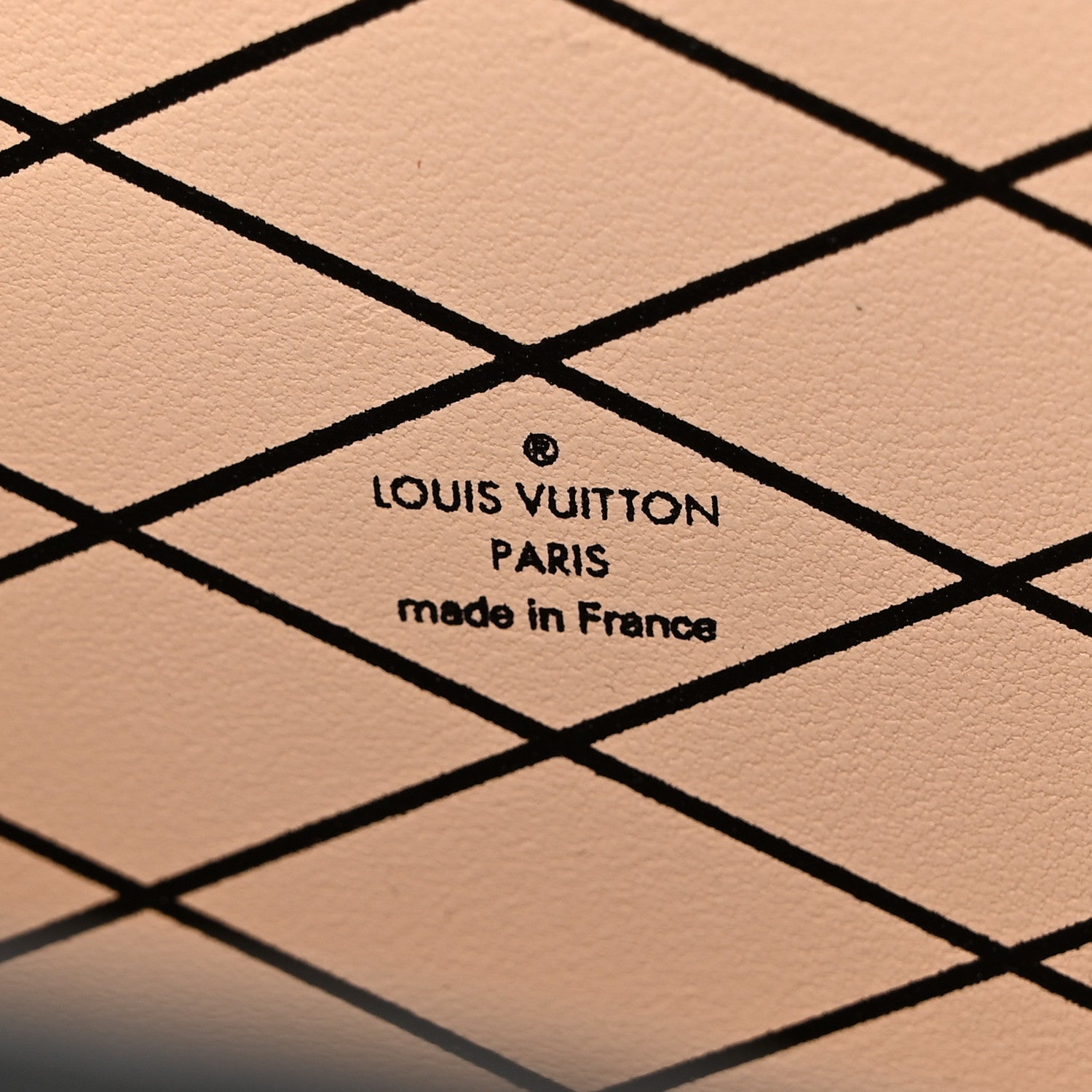 Louis Vuitton Reverse Monogram Petite Boite Chapeau 6 of 10