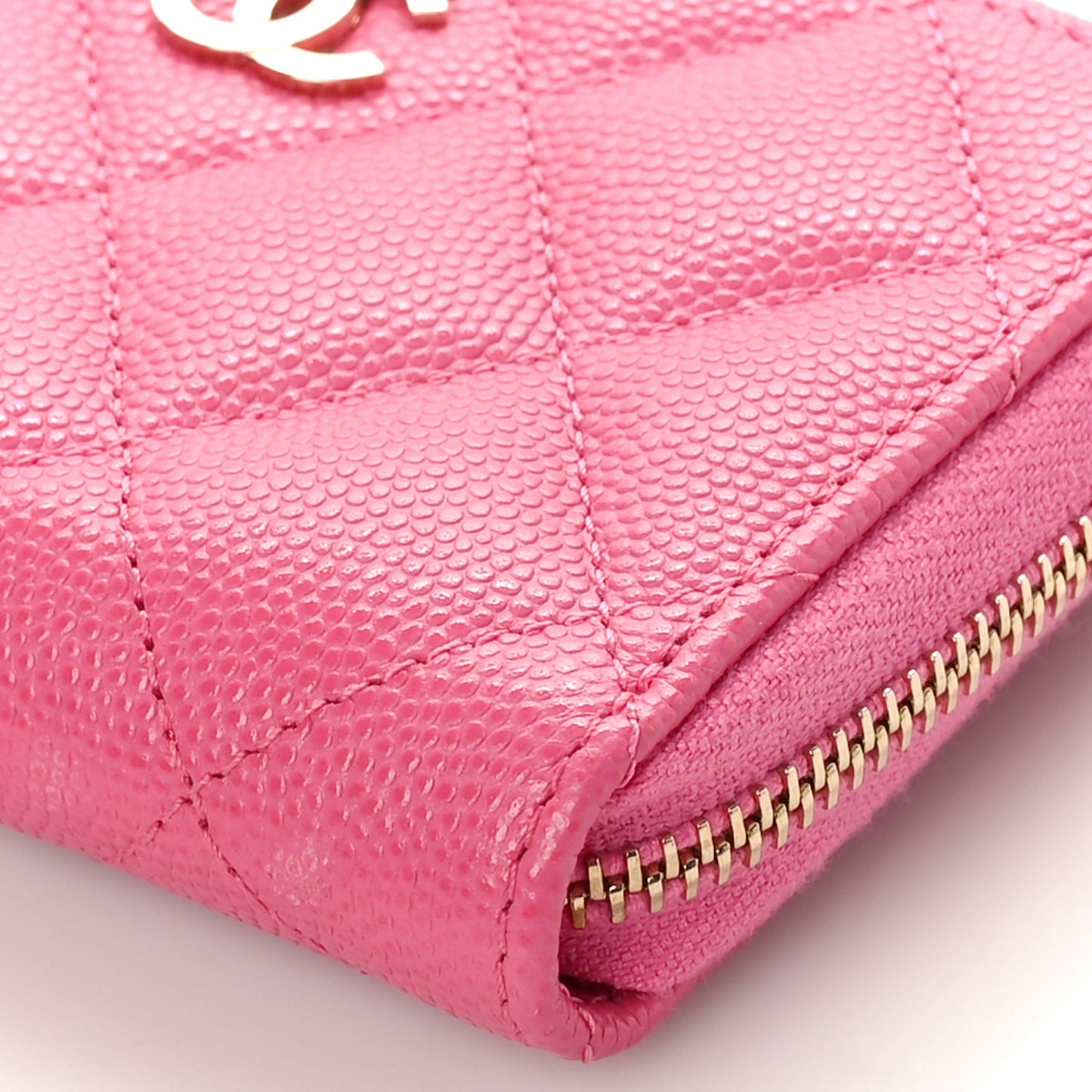 Caviar Quilted Zip Coin Purse Pink