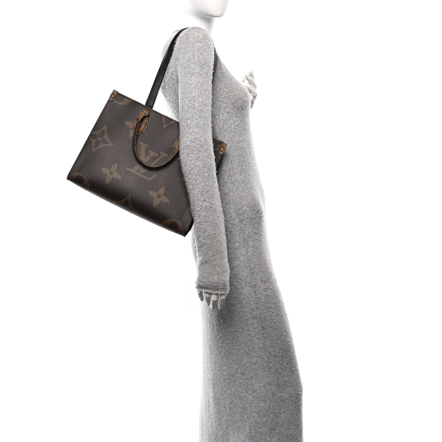 Louis Vuitton Reverse Monogram Giant Onthego MM 2 of 10
