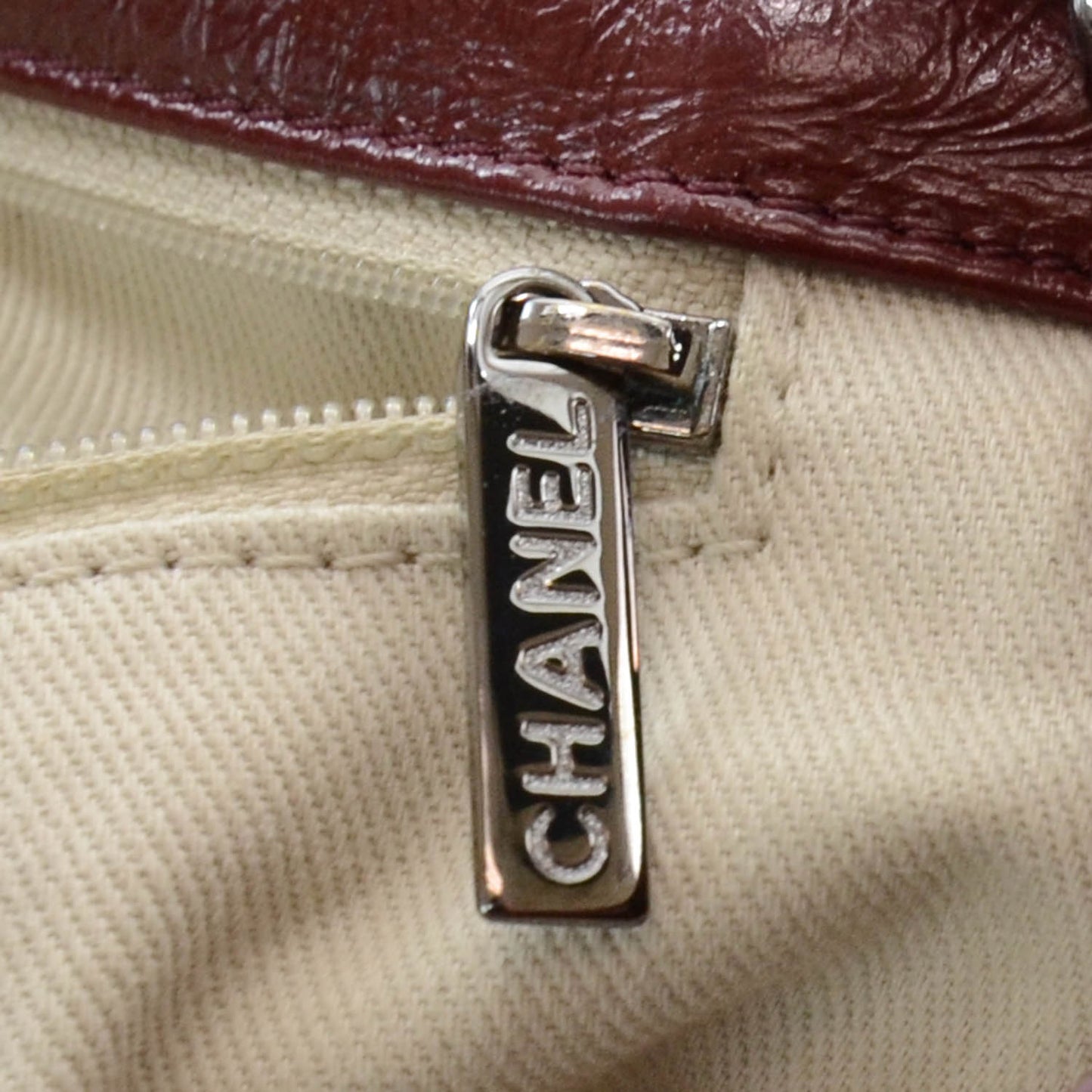 Glazed Goatskin Double Stitch Flap Rouge