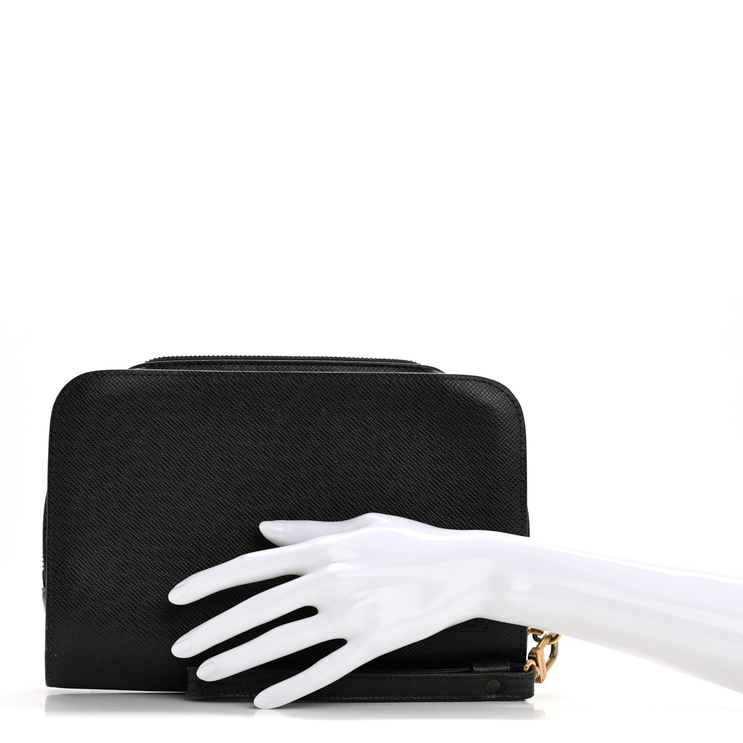 Louis Vuitton Taiga Baikal Pochette Epicea 2 of 12