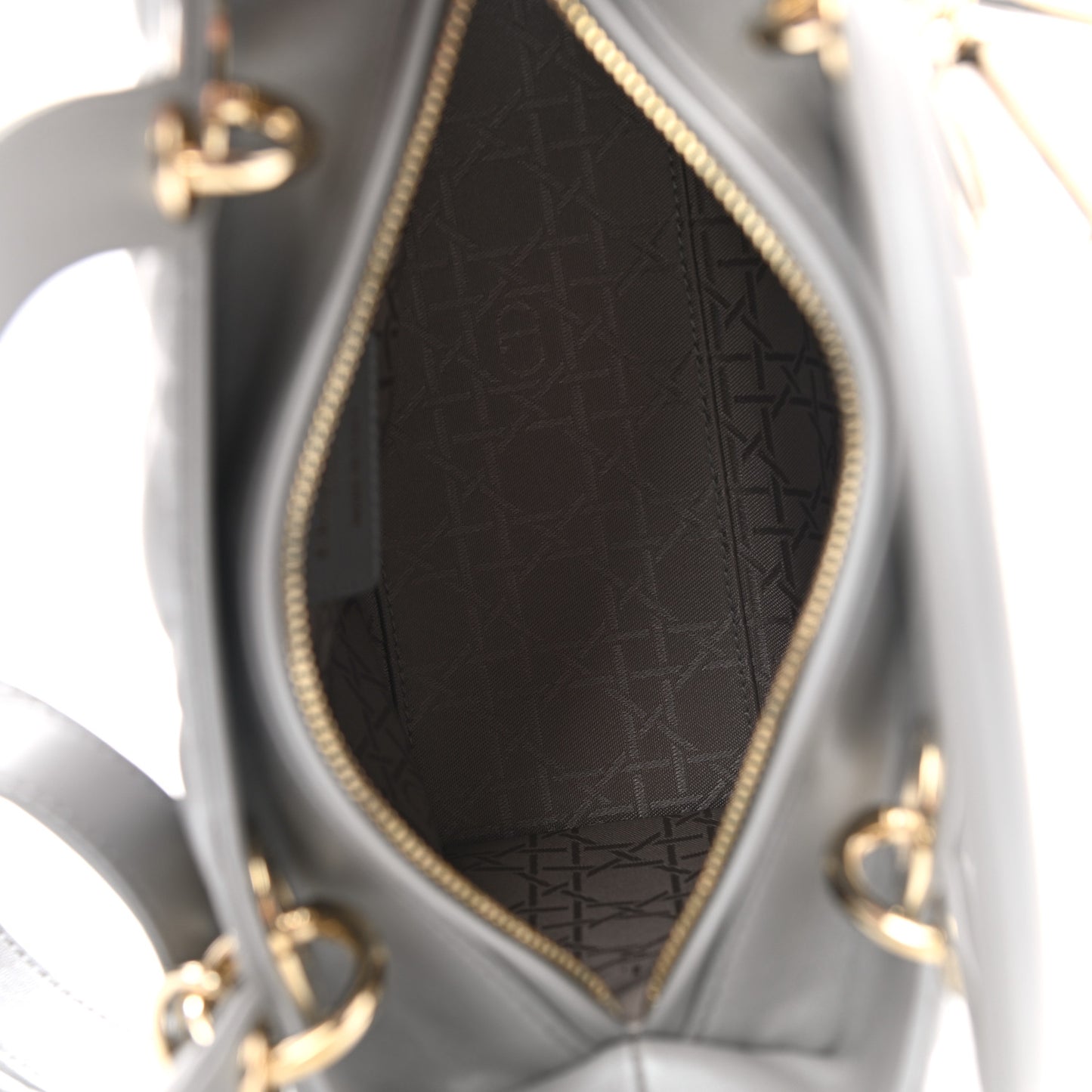 Pearly Lambskin Cannage Medium Lady Dior Grey