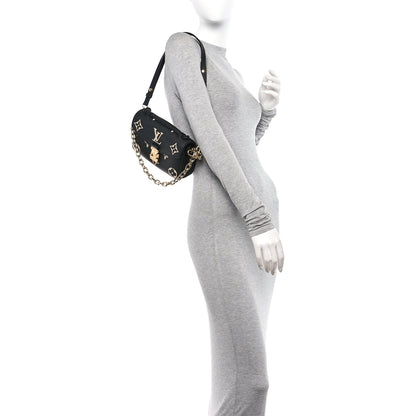 Louis Vuitton Empreinte Monogram Giant Pochette Metis East West Black Beige 2 of 10