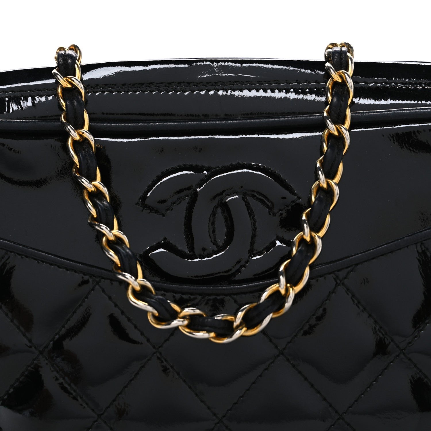 Chanel Patent Quilted Tassel Camera Case Black 1841052 – FASHIONPHILE