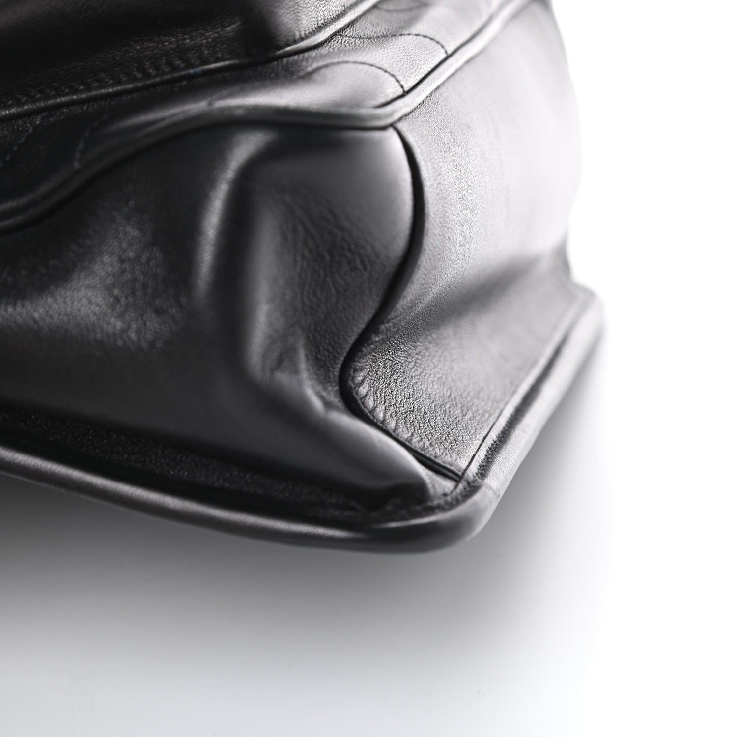 Saint Laurent Lambskin Matelasse Monogram Medium Niki Chain Satchel Black 15 of 15