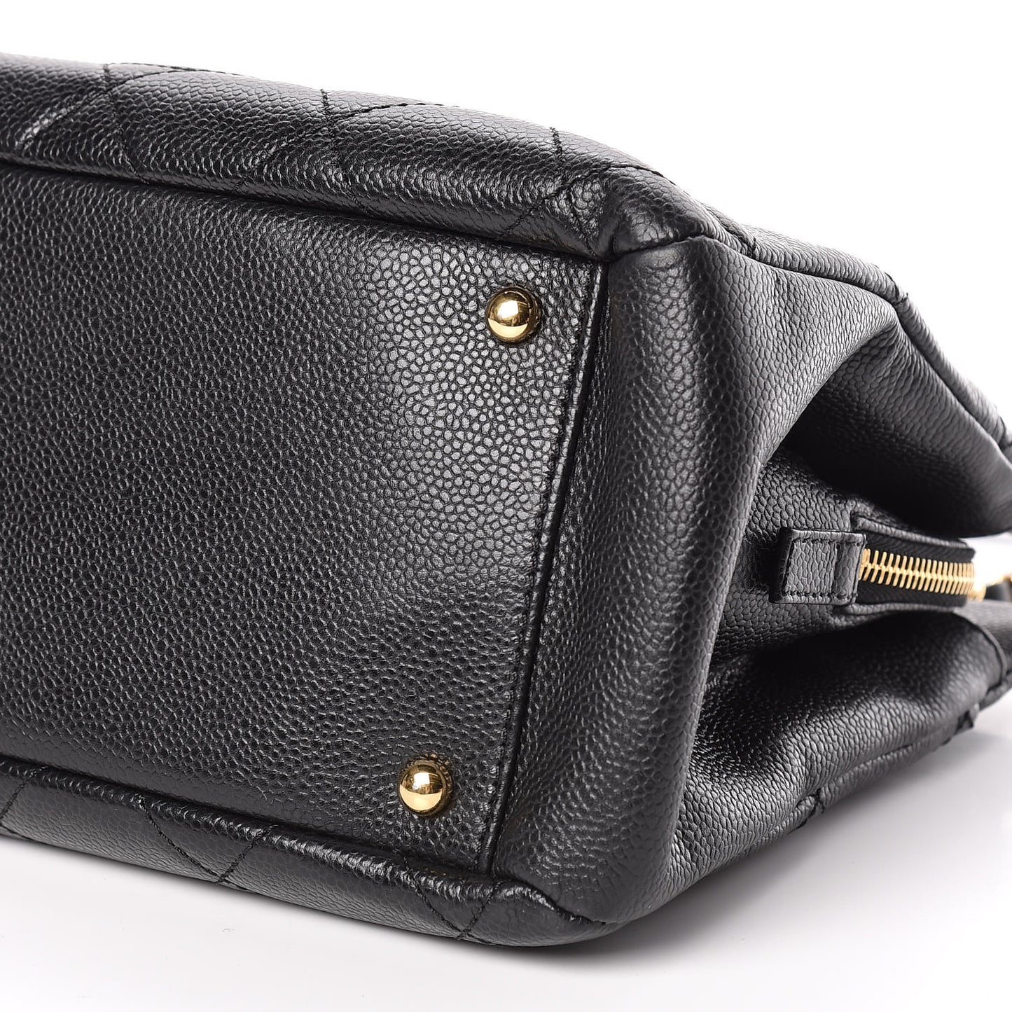 Caviar Quilted CC Timeless Soft Tote Black
