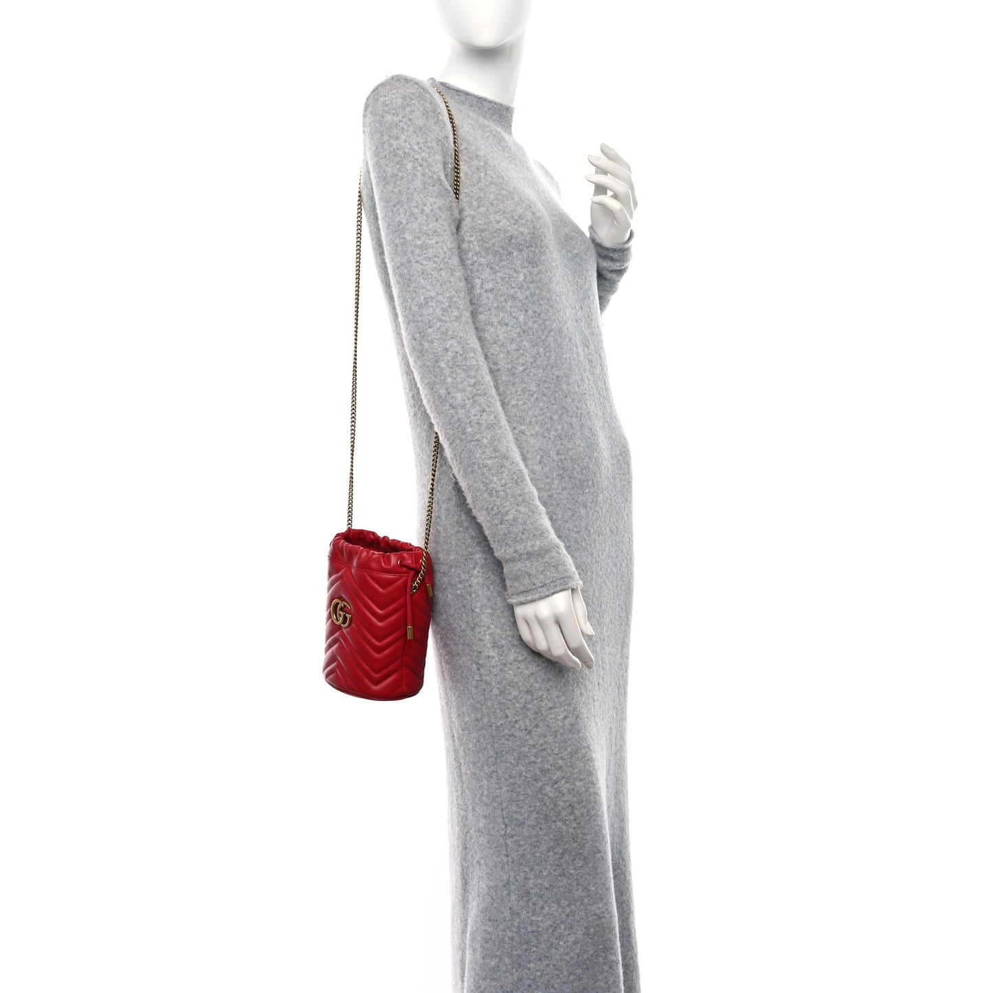 Calfskin Matelasse Mini GG Marmont 2.0 Bucket Bag Hibiscus Red