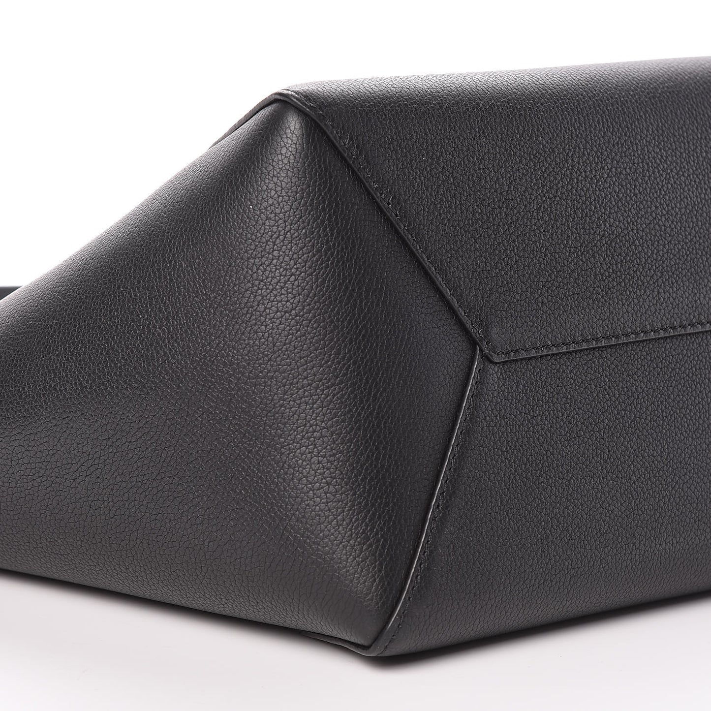 Calfskin Lockme Cabas Black