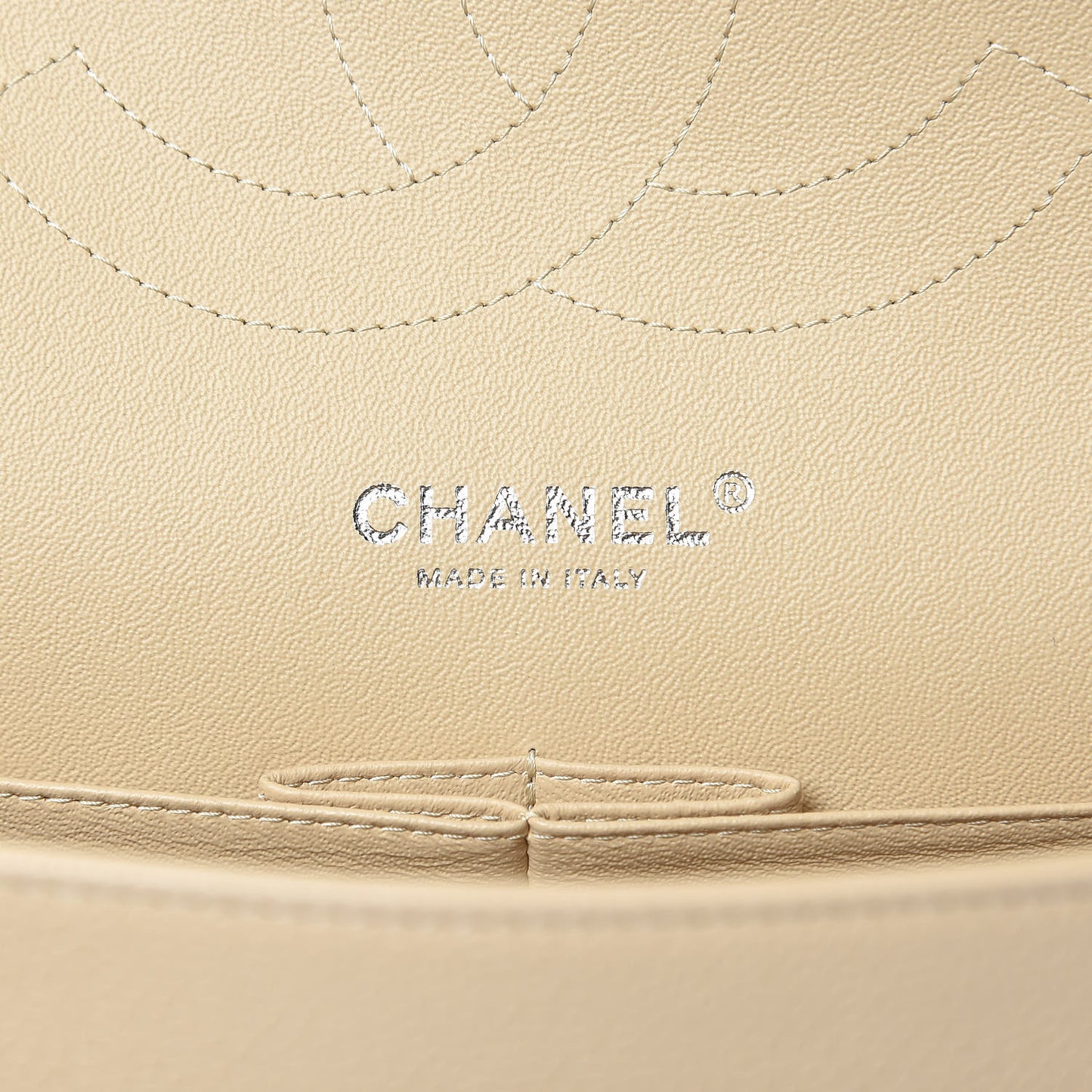 Caviar Quilted Jumbo Double Flap Beige Clair