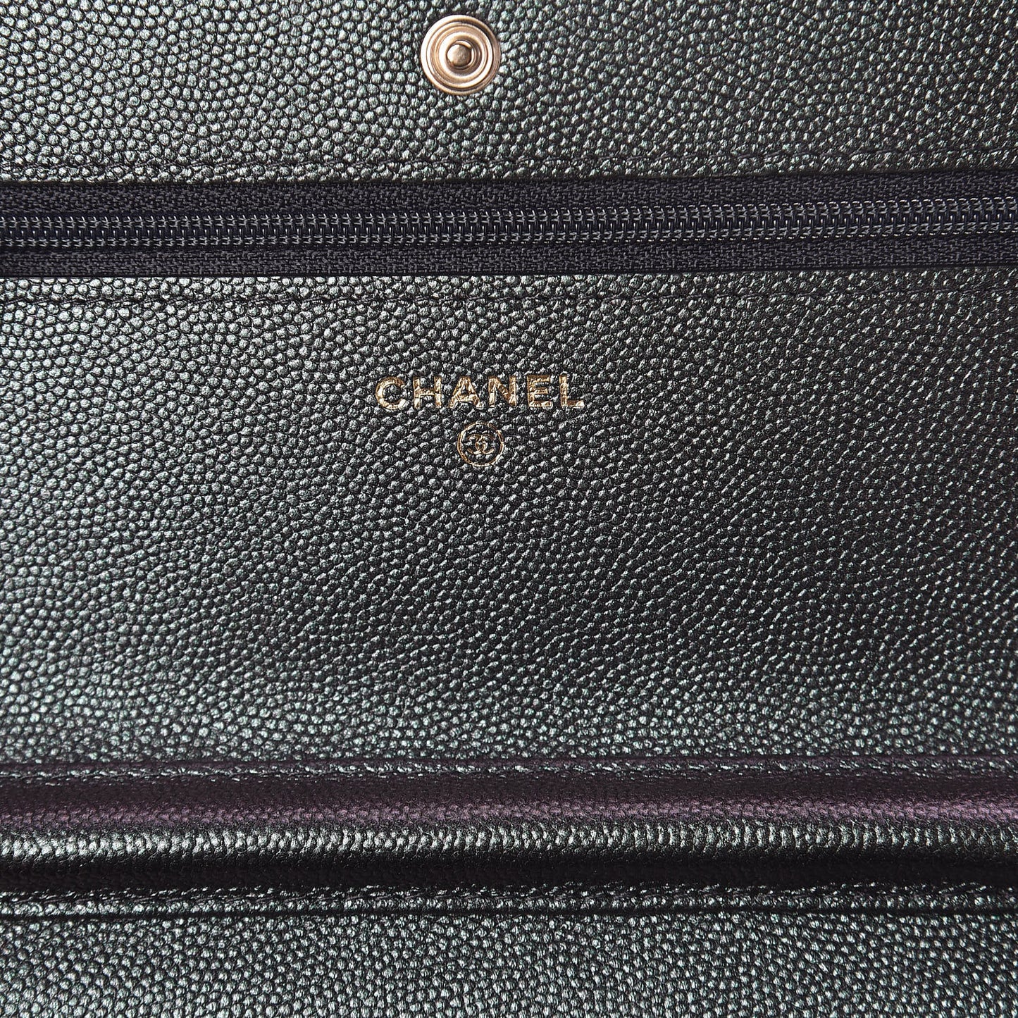 Iridescent Caviar Quilted Wallet On Chain WOC Black