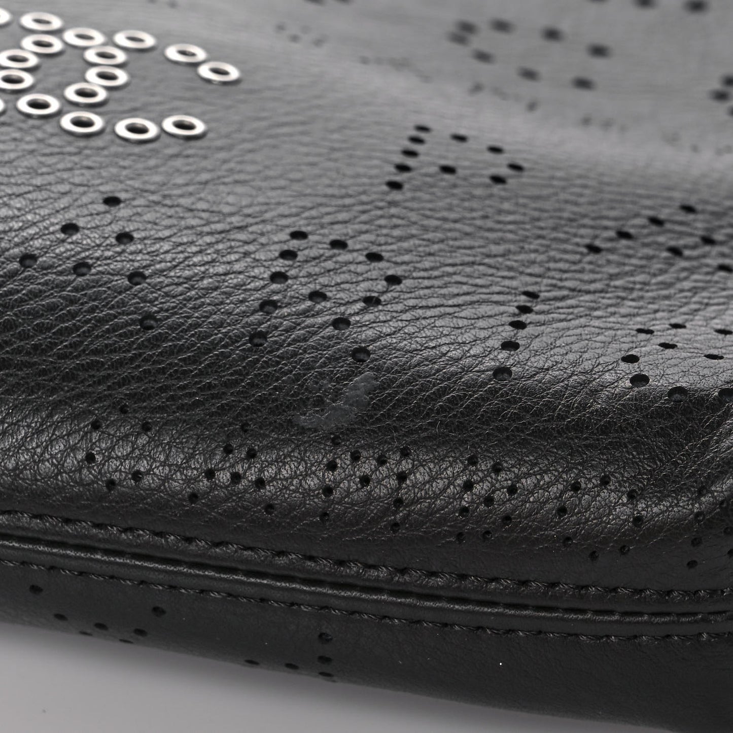 Calfskin Eyelets Clutch Black