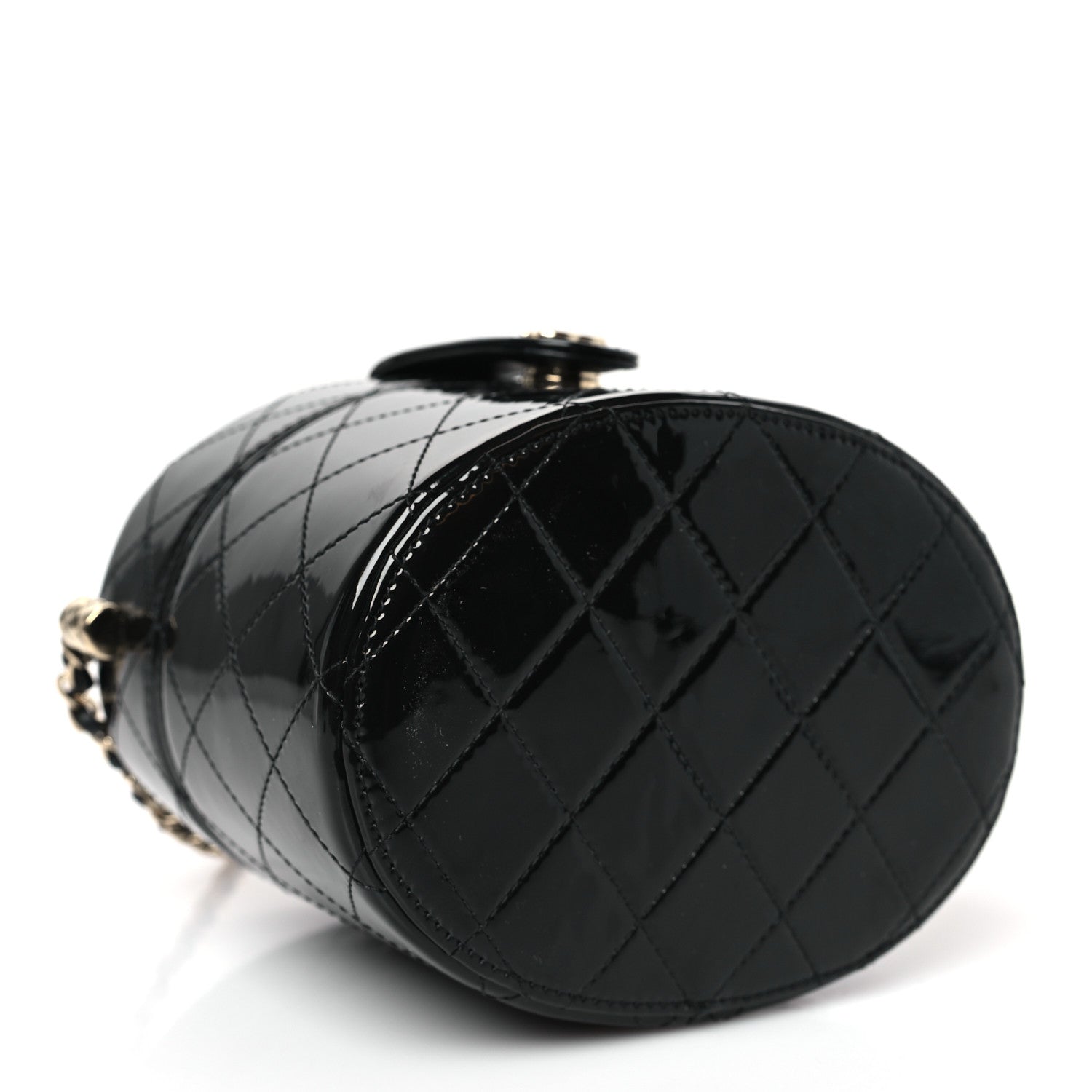 Chanel Patent Quilted Round Clutch With Chain Black 4 of 10