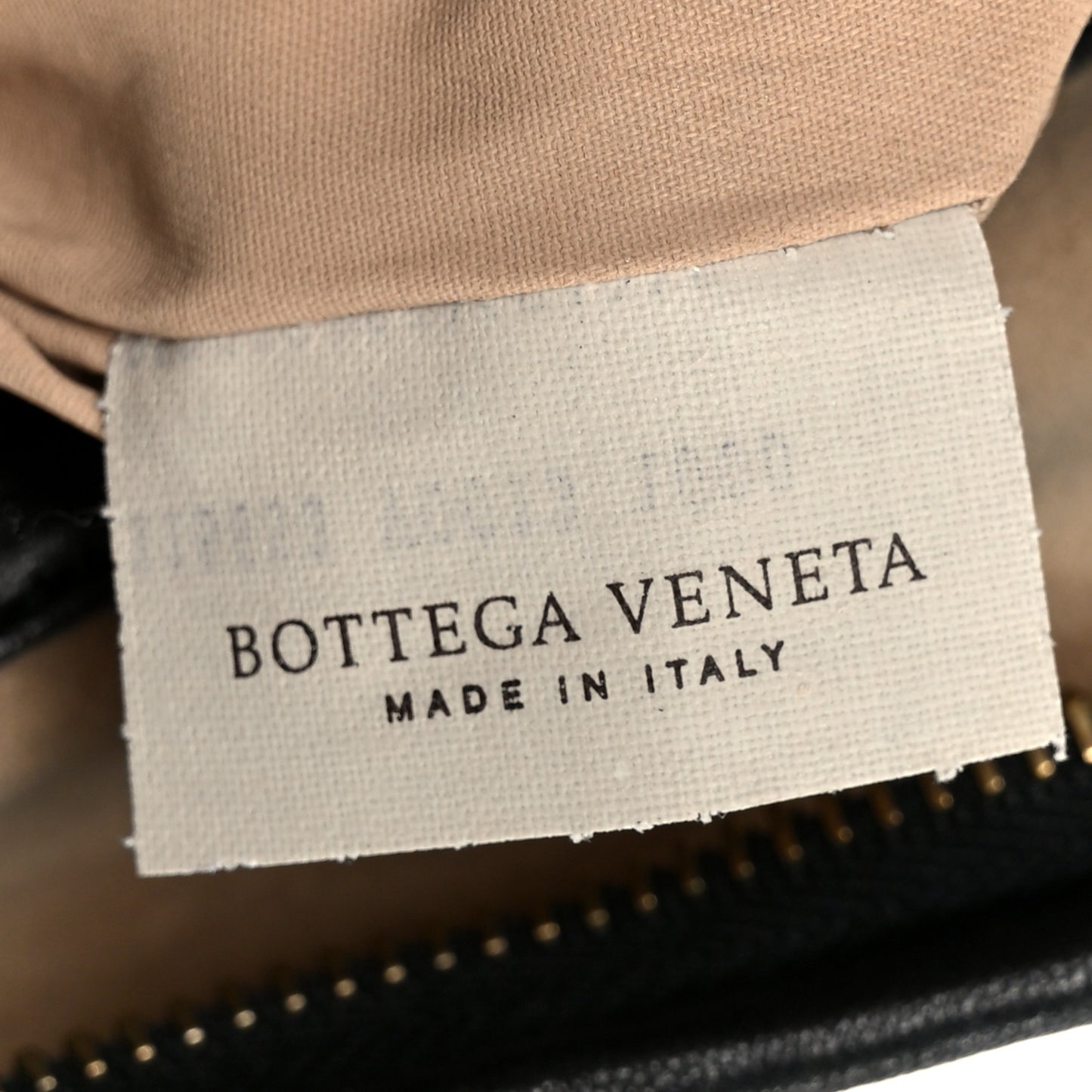 Nappa Intrecciato Medium Veneta Hobo Black