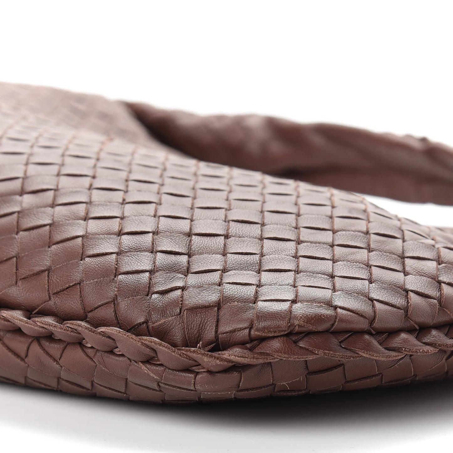Nappa Intrecciato Medium Veneta Hobo Chene