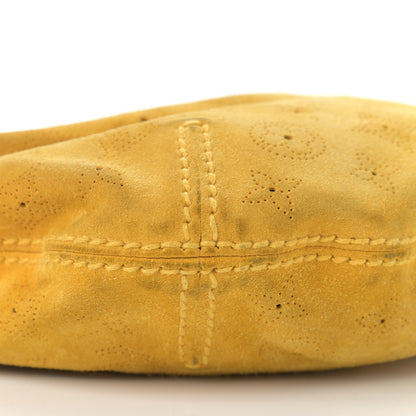 Louis Vuitton Suede Mahina Onatah PM Maize 9 of 10