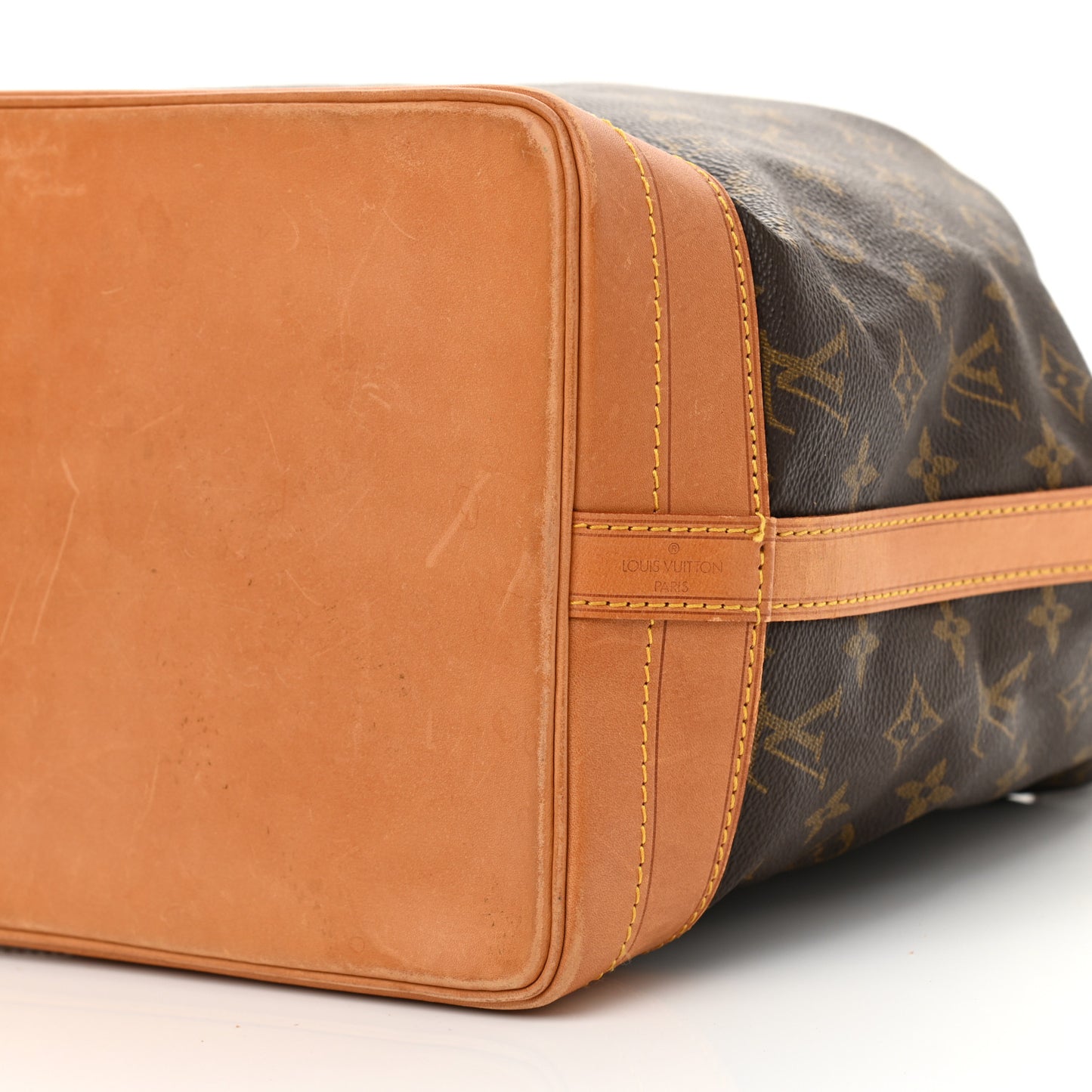 Monogram Noe