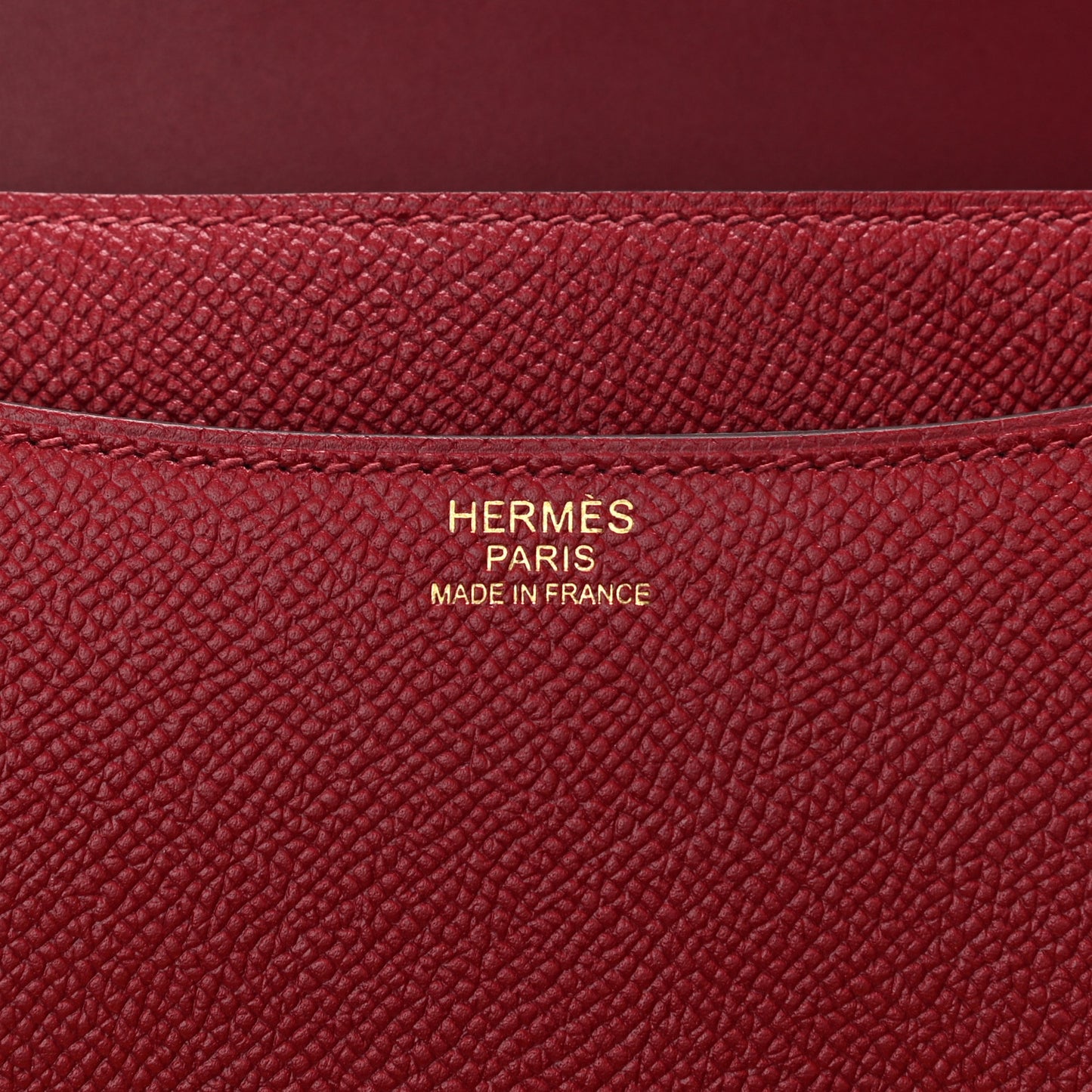 Epsom Constance 24 Rouge Grenat