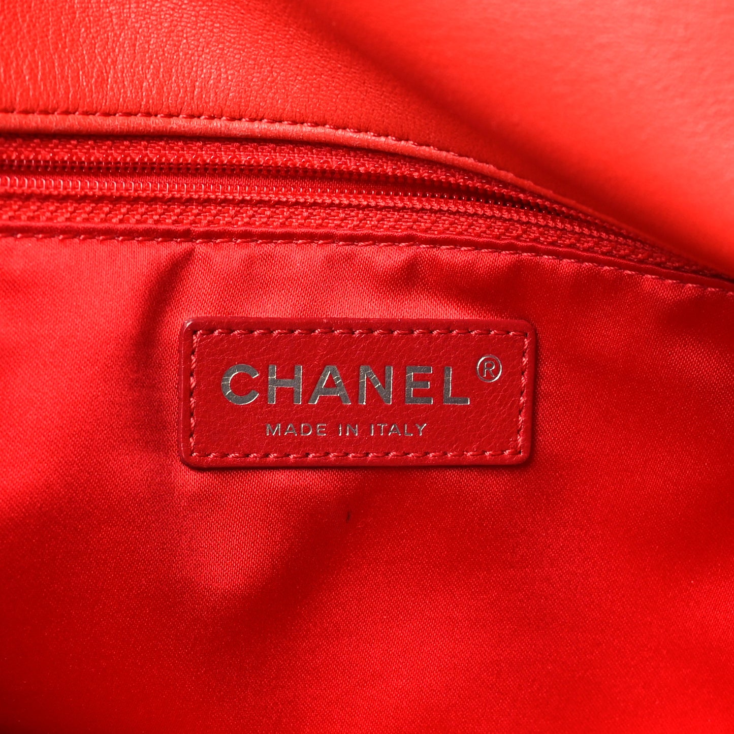 Calfskin Ultimate Stitch Large Flap Red