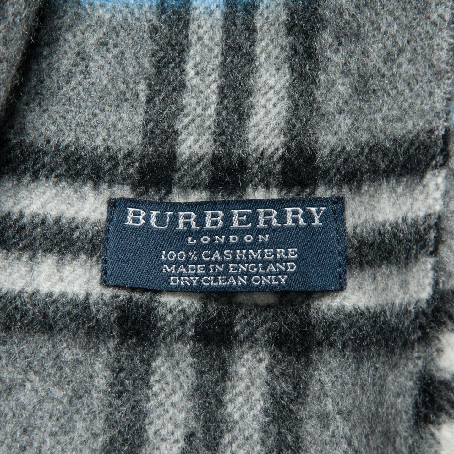 Cashmere Nova Check Fringe Scarf Grey