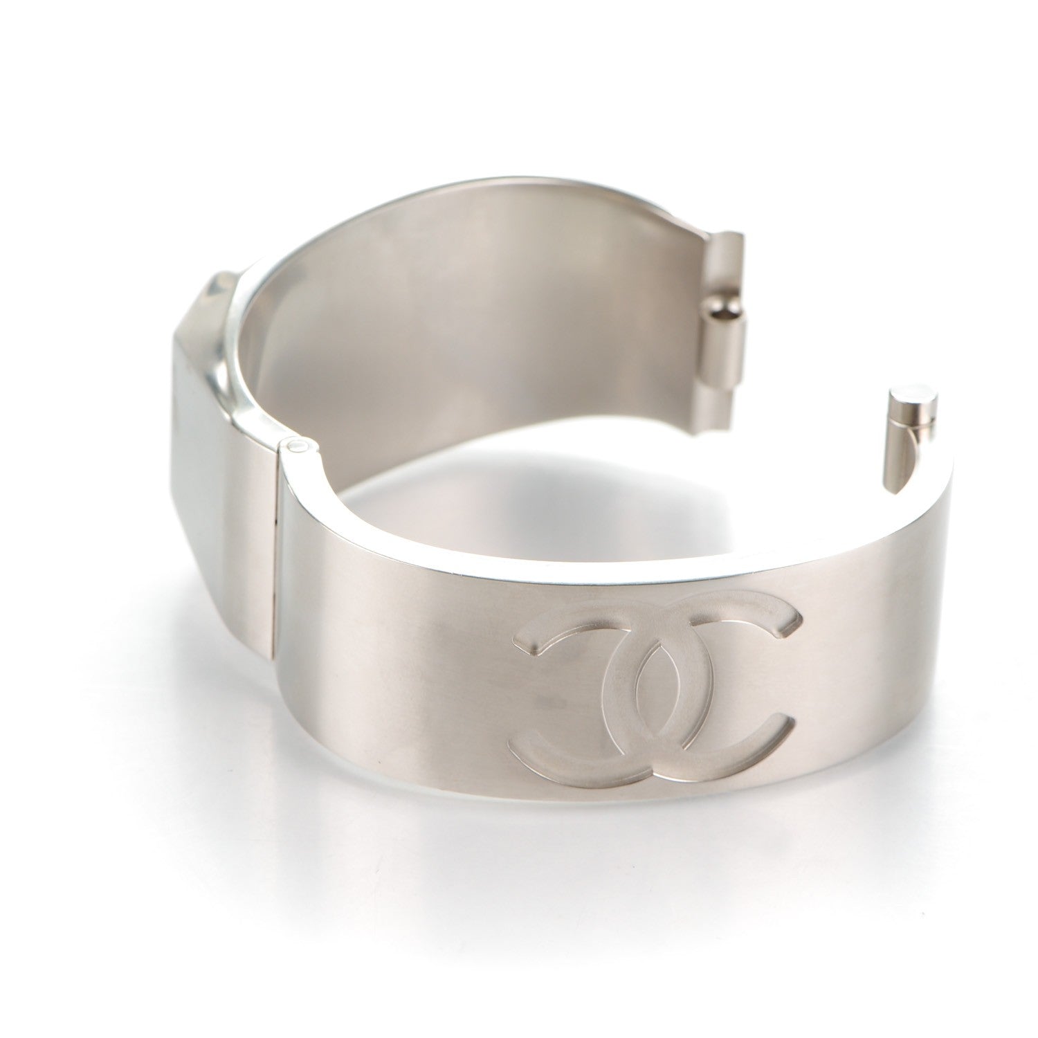 Chanel Metal CC Mirror Cuff Silver 4 of 5