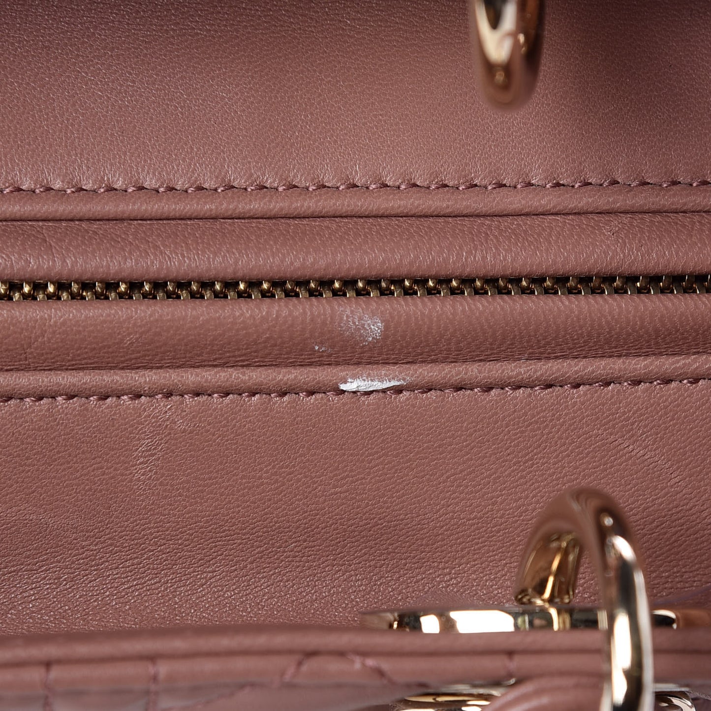 Lambskin Cannage Medium Lady Dior Beige