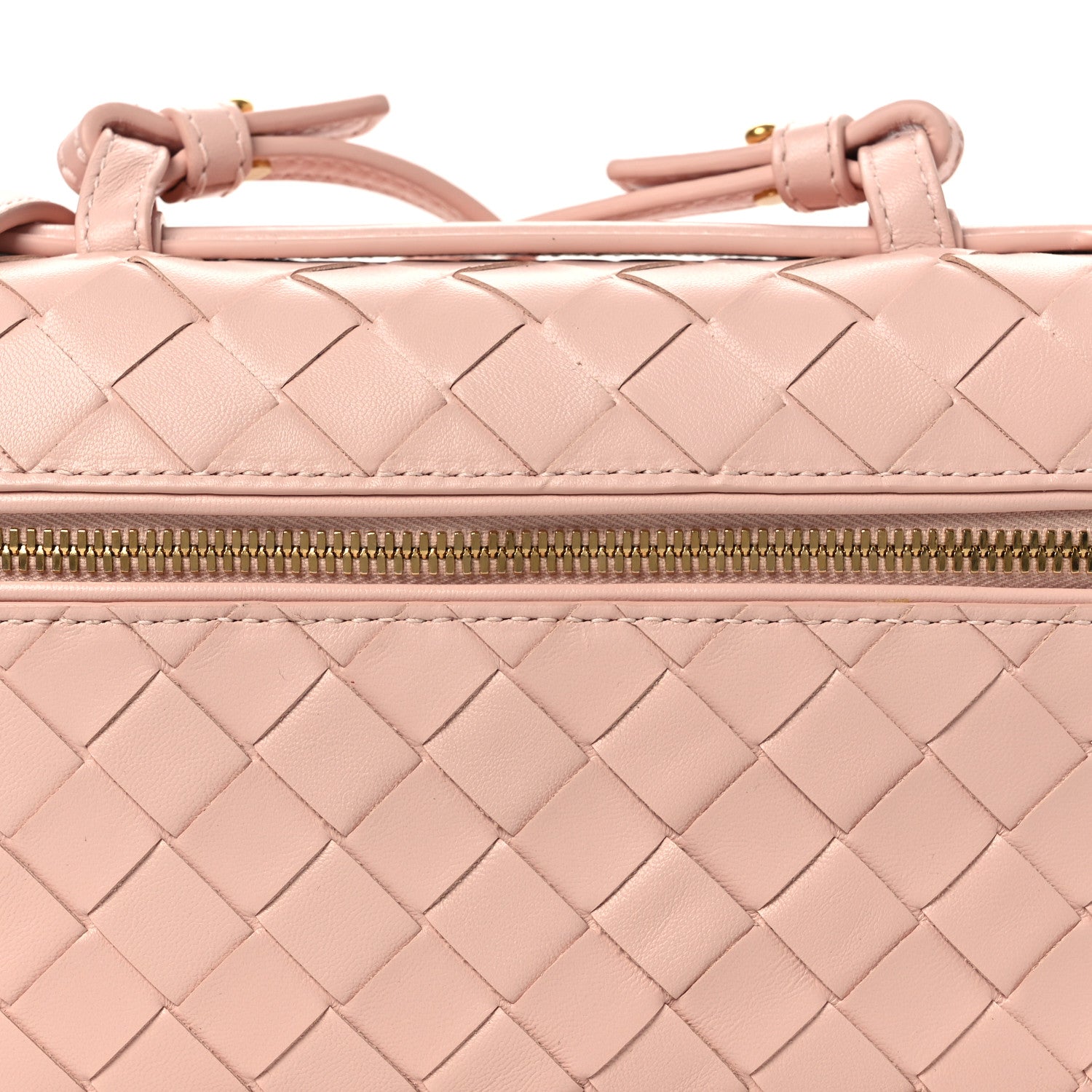 Bottega Veneta Calfskin Intrecciato Bang Bang Vanity Case Cameo 8 of 10