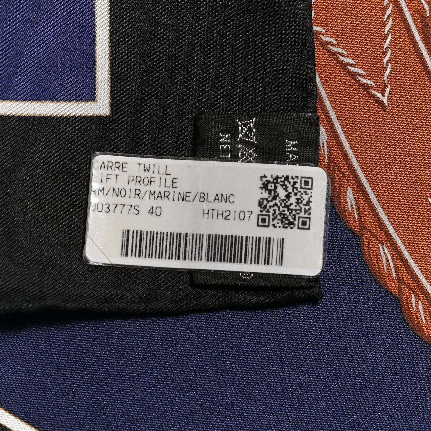 Silk Lift Profile Scarf 90 Black Marine White