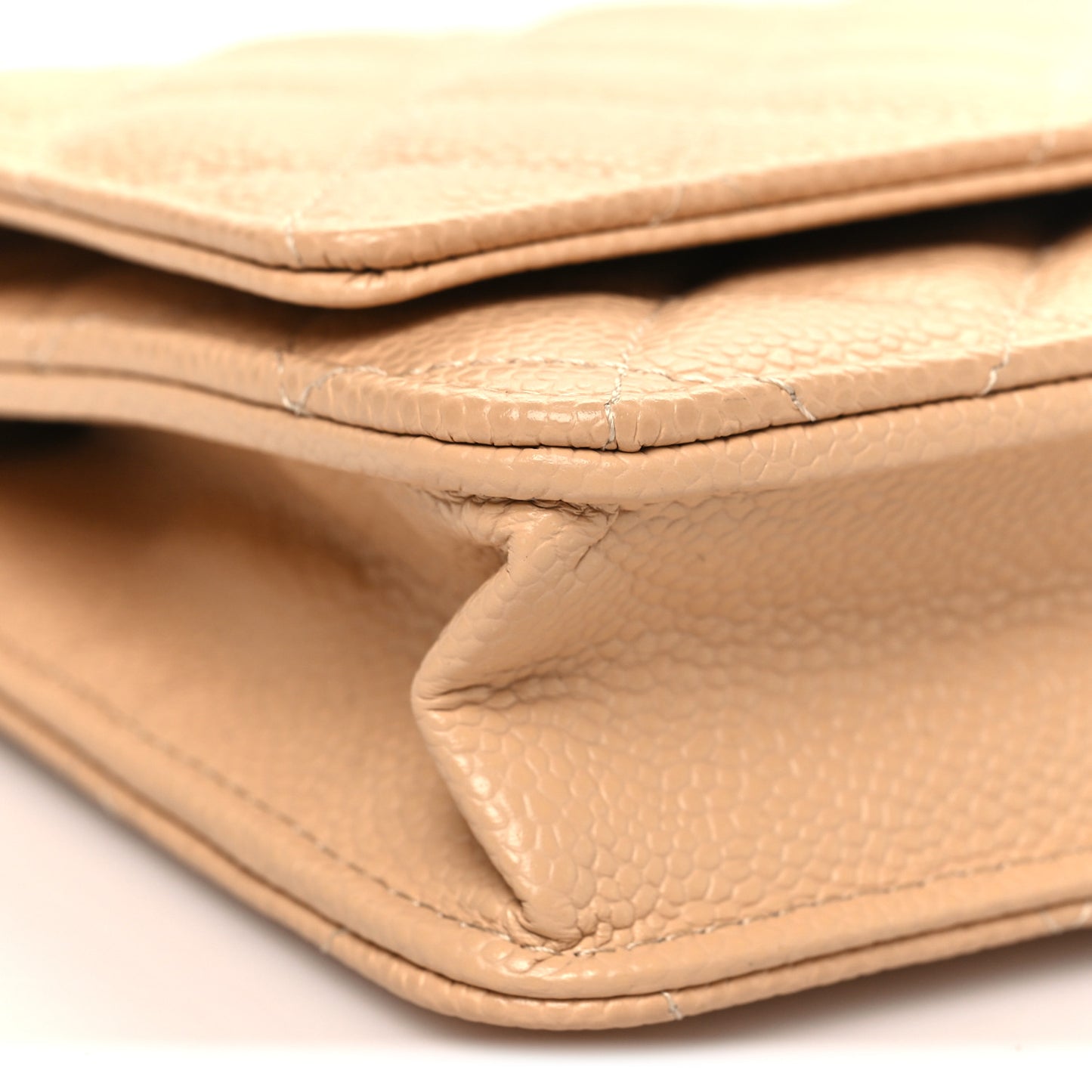Caviar Quilted Wallet on Chain WOC Beige