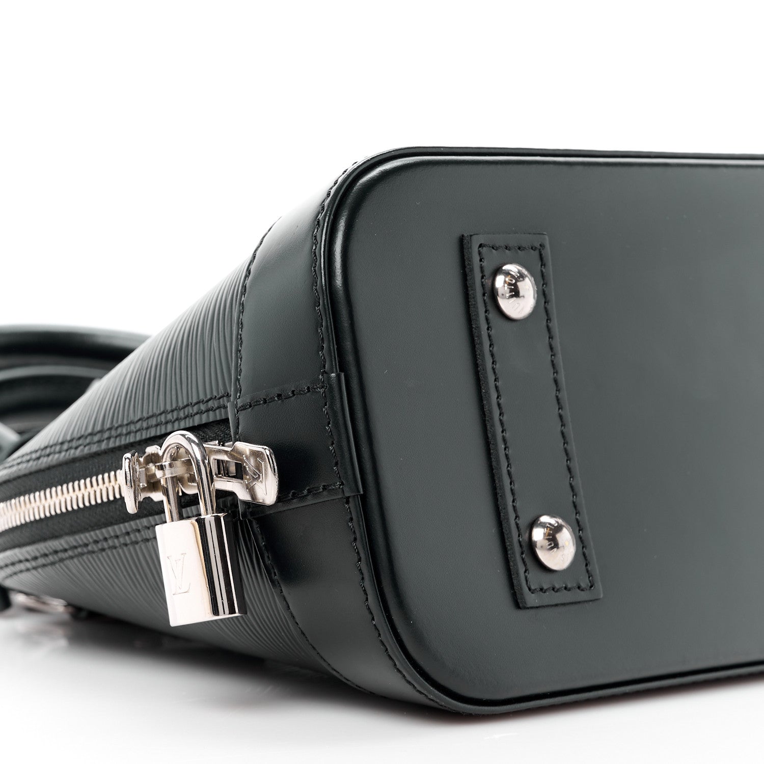 Louis Vuitton LOUIS VUITTON Epi Alma BB Black 12 of 13