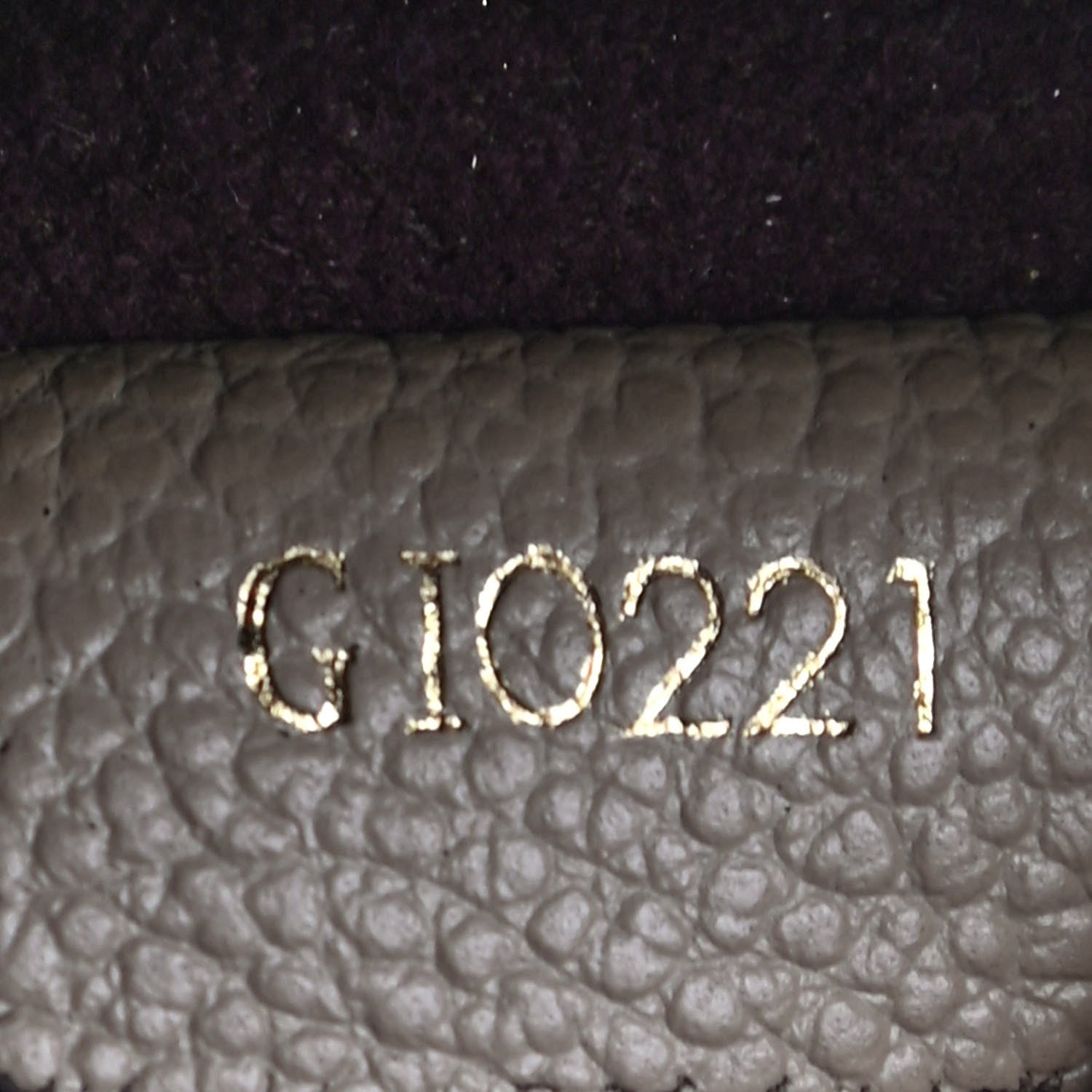 Louis Vuitton Empreinte Monogram Giant Neverfull MM Pochette Tourterelle 7 of 7
