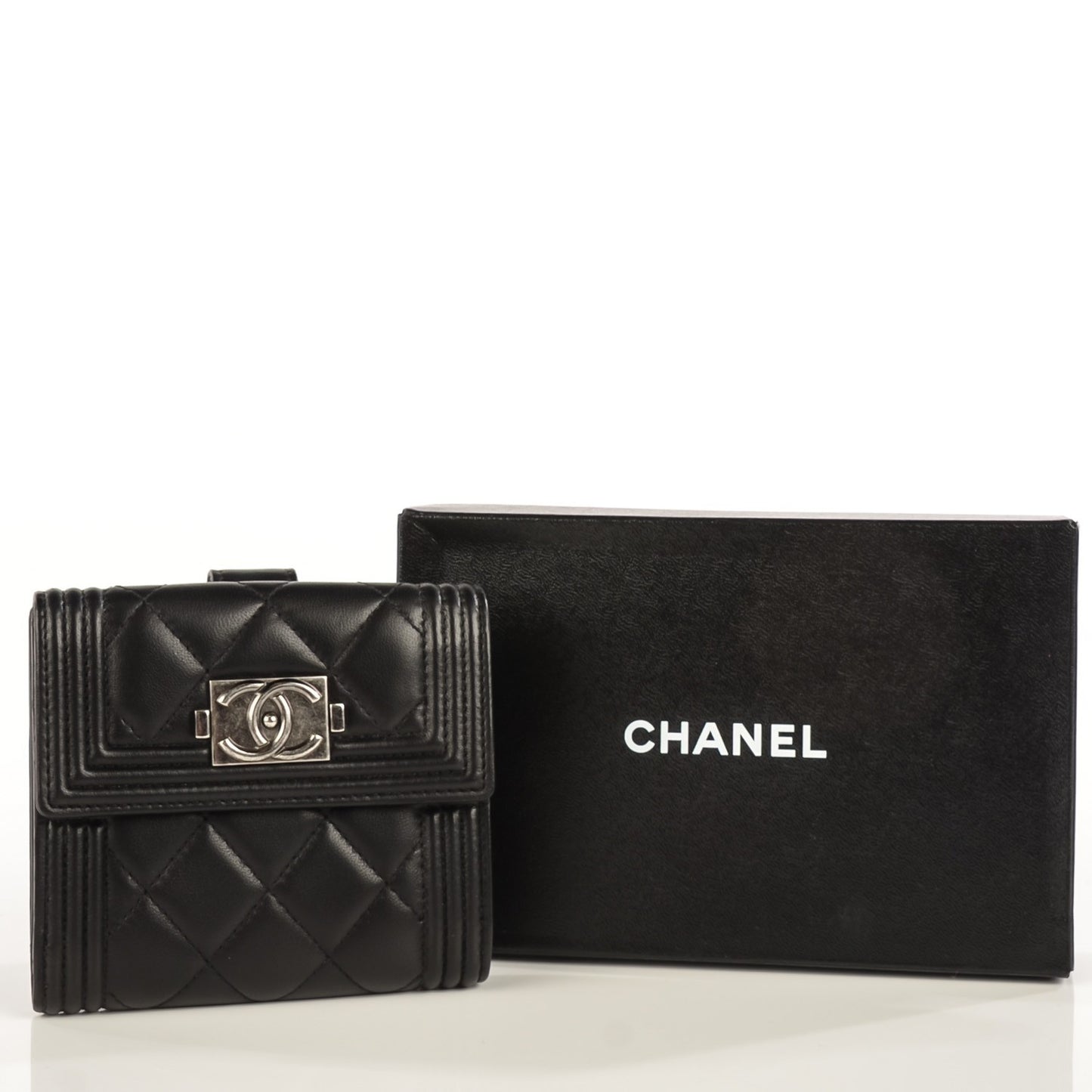 Lambskin Quilted Compact Boy Wallet Black