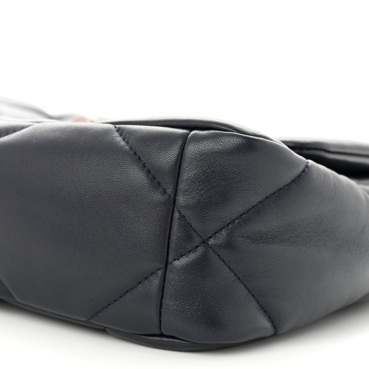 Lambskin Quilted Medium Chanel 19 Flap Navy Blue