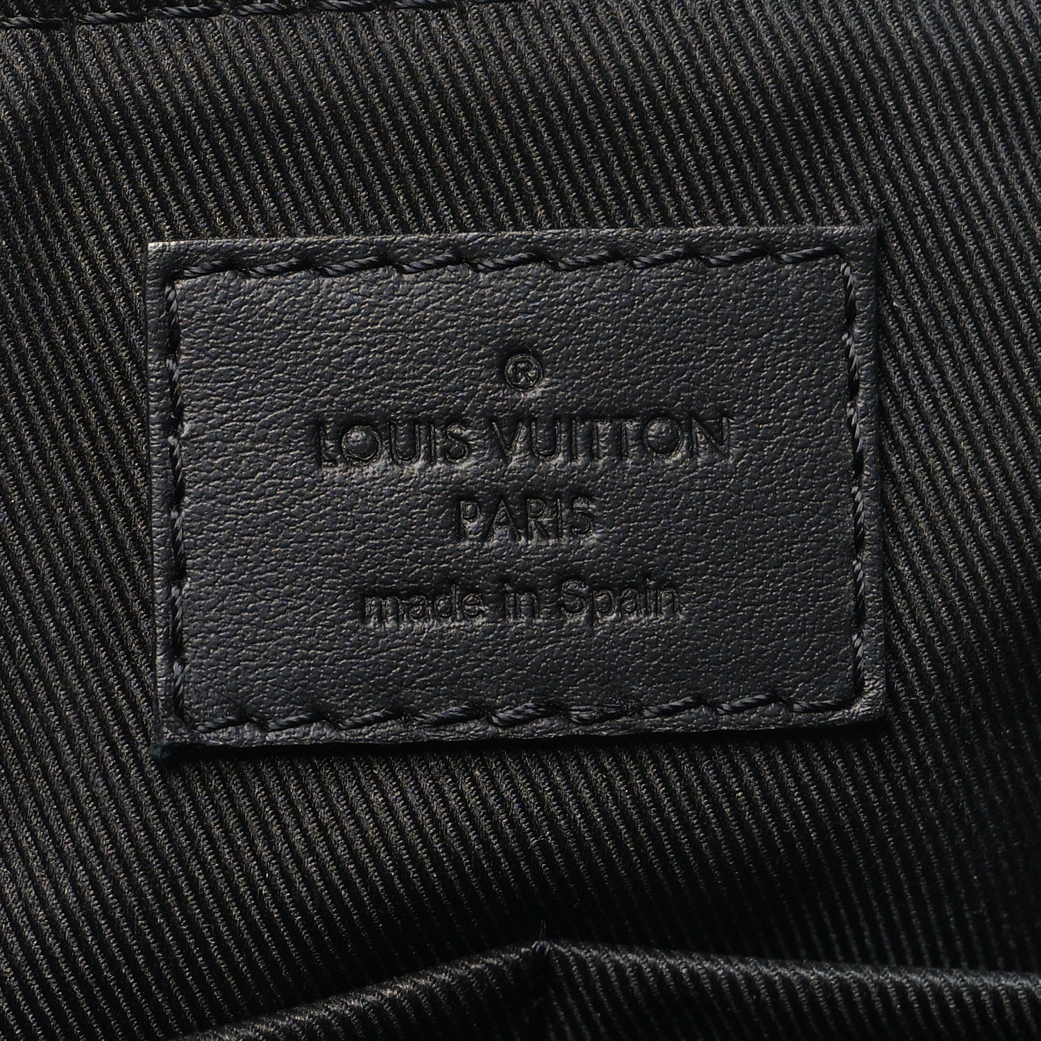 Louis Vuitton Calfskin Aerogram Messenger Black 6 of 9