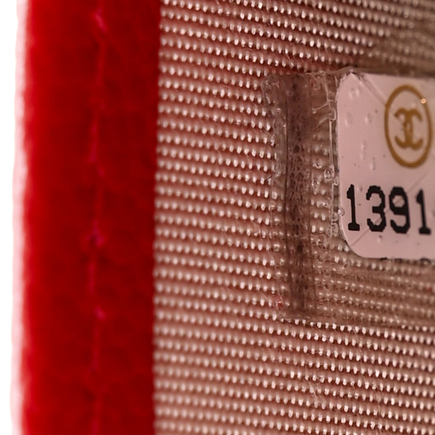 Caviar Sevruga Wallet on Chain WOC Red