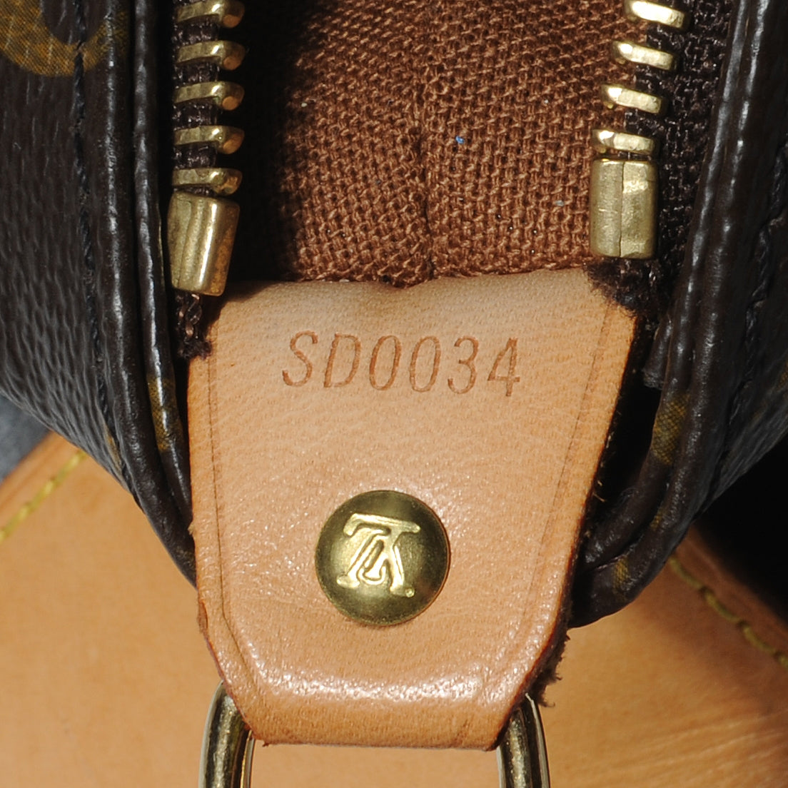 Louis Vuitton Monogram Cabas Mezzo 7 of 7