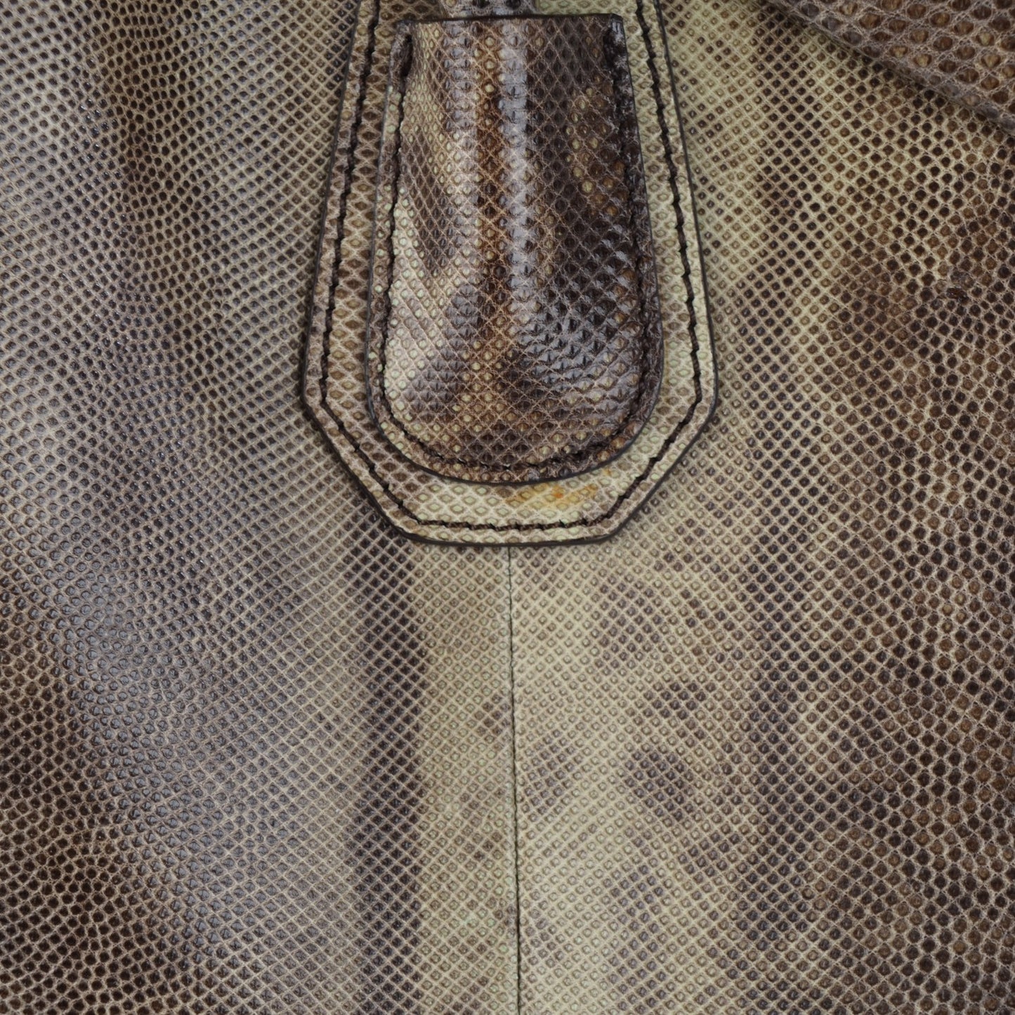 Karung Medium Antigona