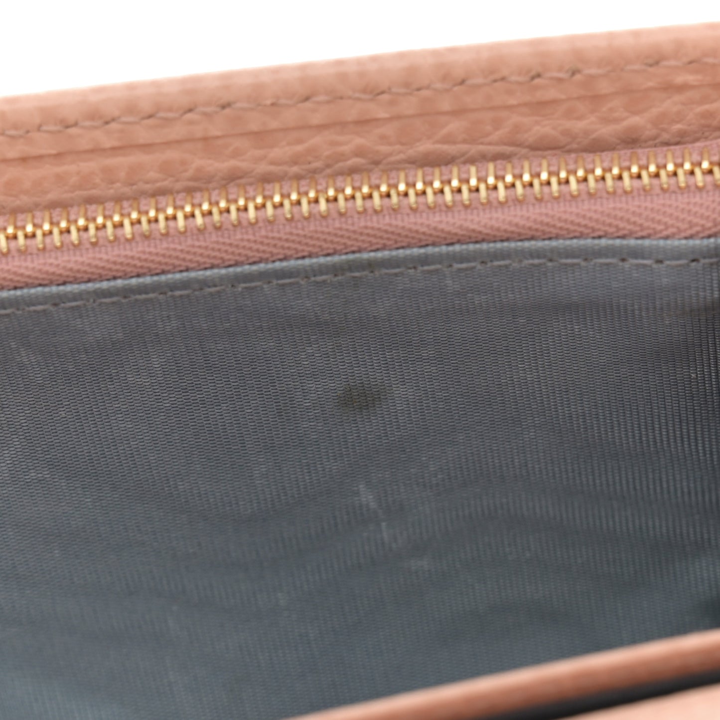 Metallic Dollar Calfskin Mini GG Marmont Chain Wallet Silver Grey Light Pink
