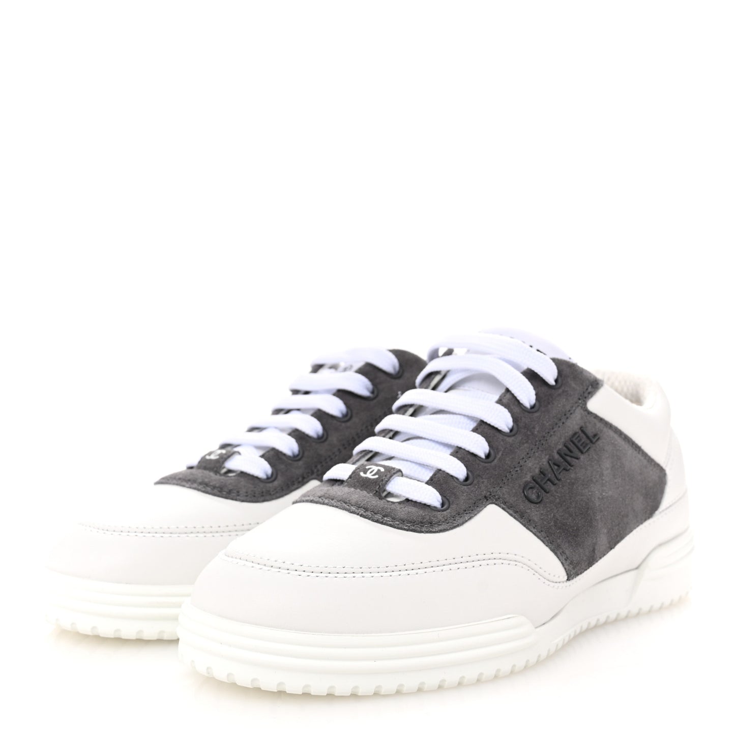 Calfskin Suede Calfskin Logo Womens Sneakers 35 White Gray