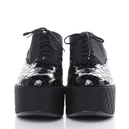 Chanel Patent Calfskin Quilted Lace Up Platform Oxford 38.5 Black 2 of 9