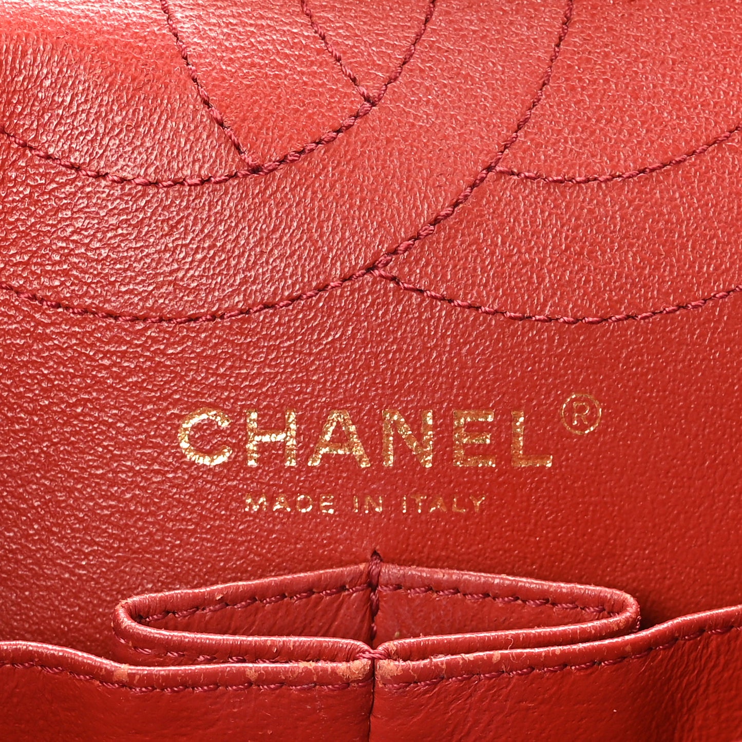 Aged Calfskin Chevron Quilted 2.55 Reissue 226 Flap Red