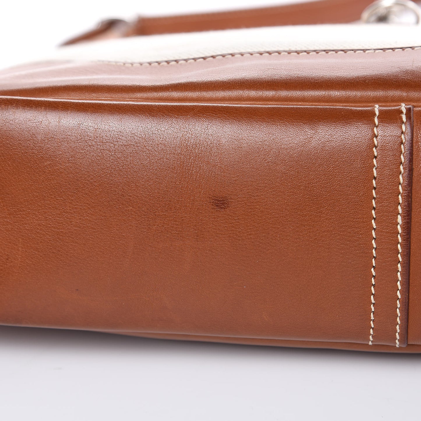 Toile Box Trim II 31 Gold