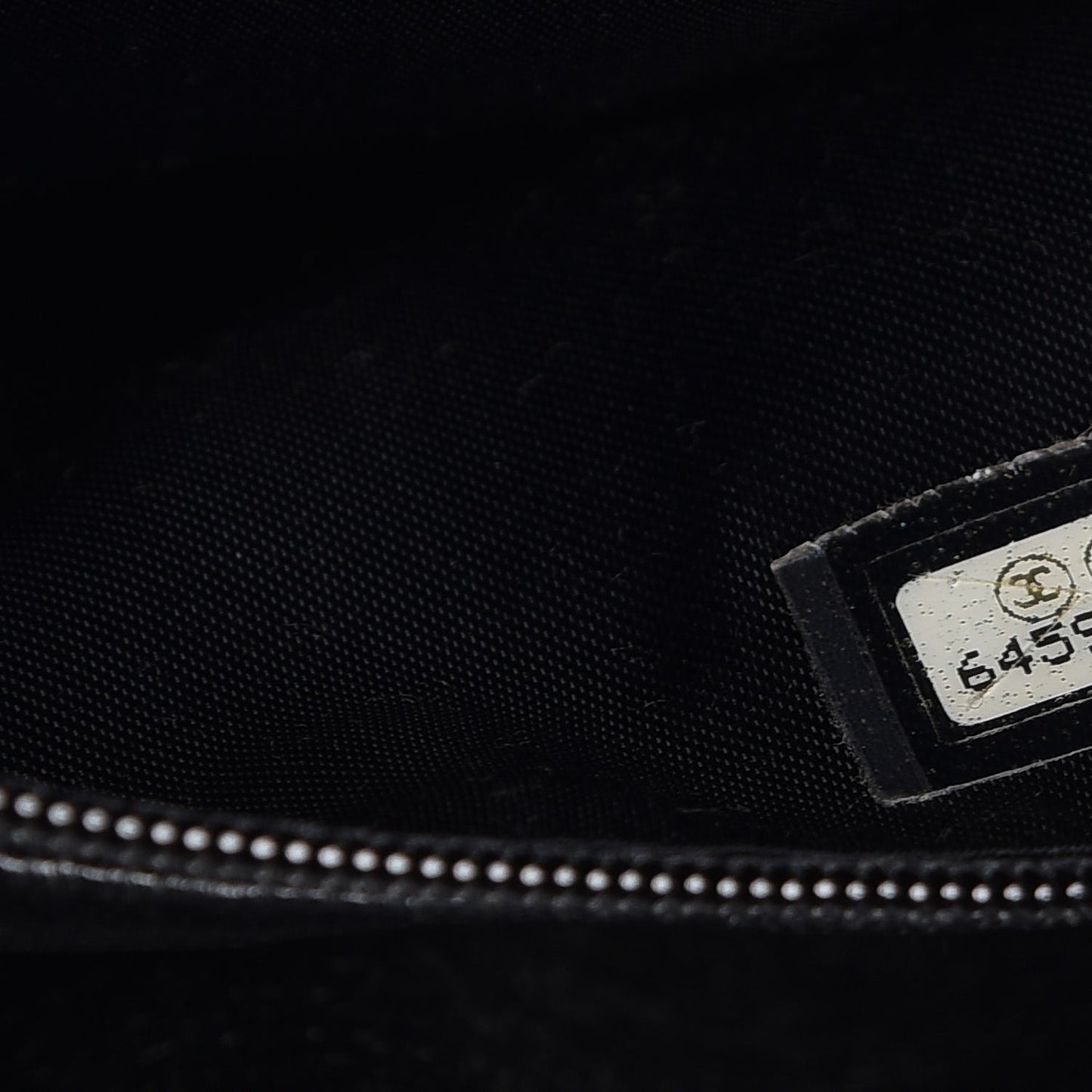 Caviar Quilted Shoulder Bag Black