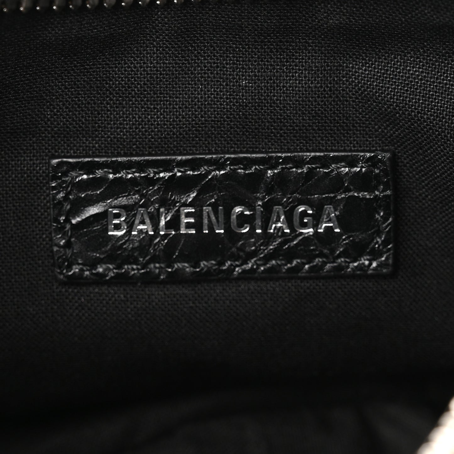 Agneau Arena Used Effect Le Cagole Shoulder Bag XS Black